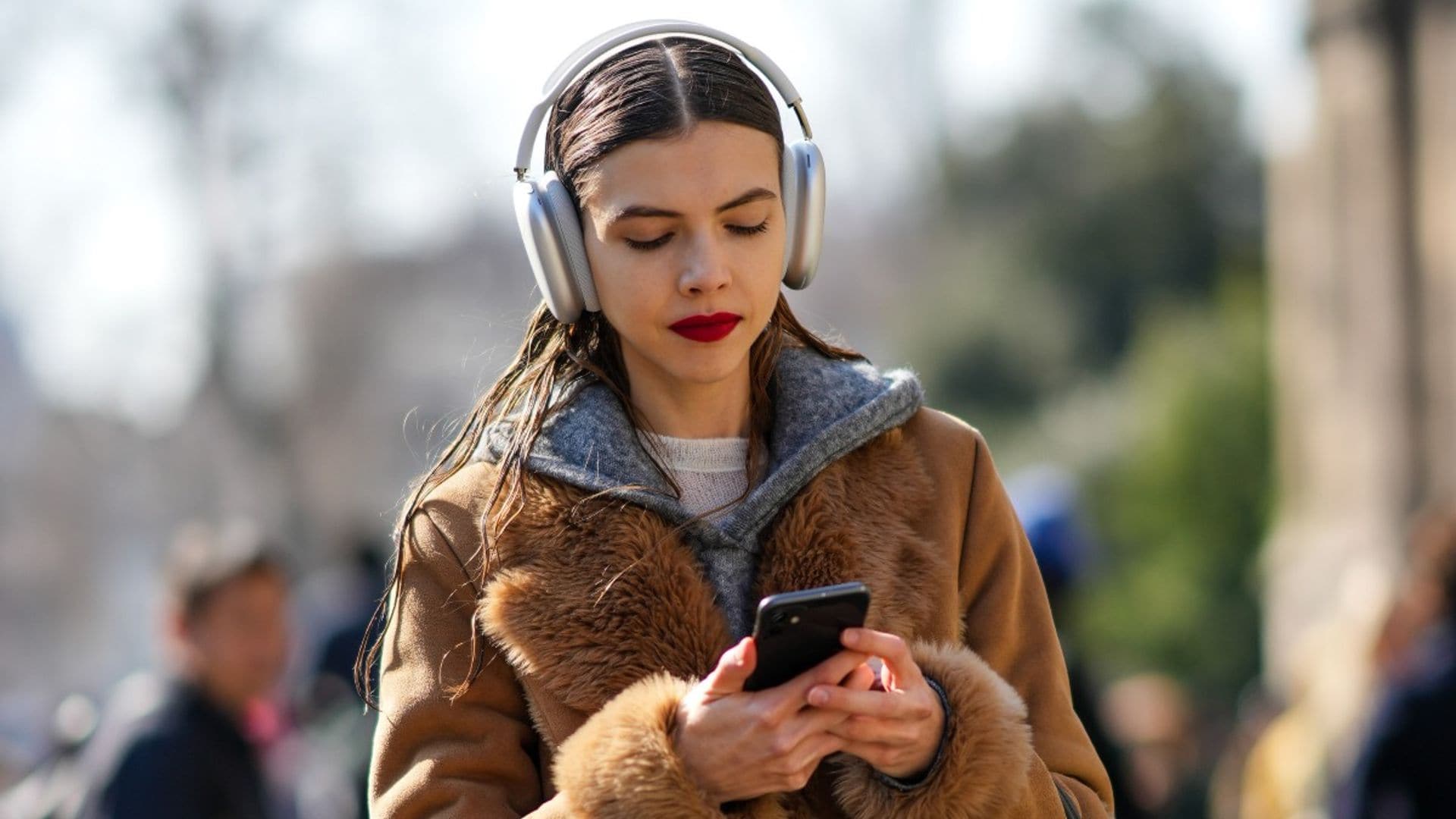 Así son los auriculares más virales en redes sociales que ahora están al 50% de descuento