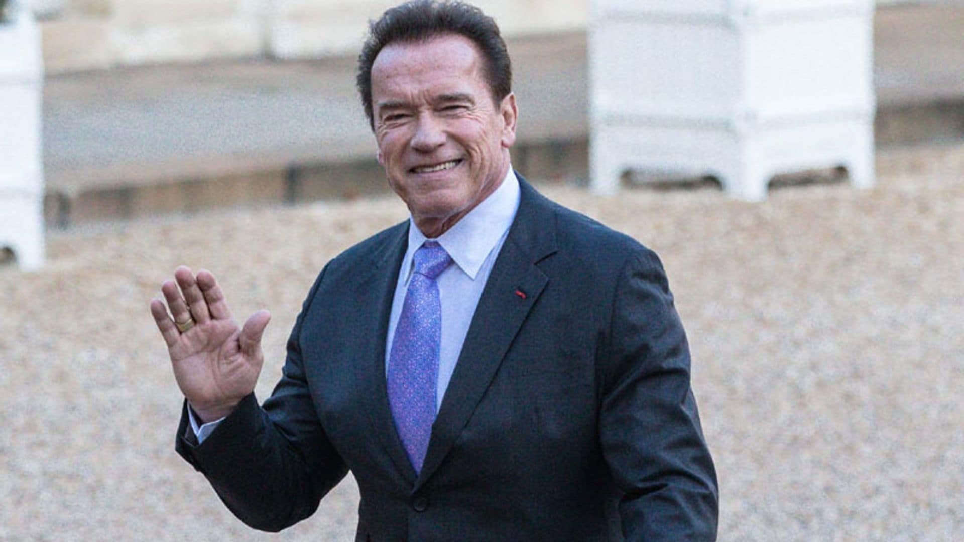 El actor Arnold Schwarzenegger, operado de urgencia del corazón