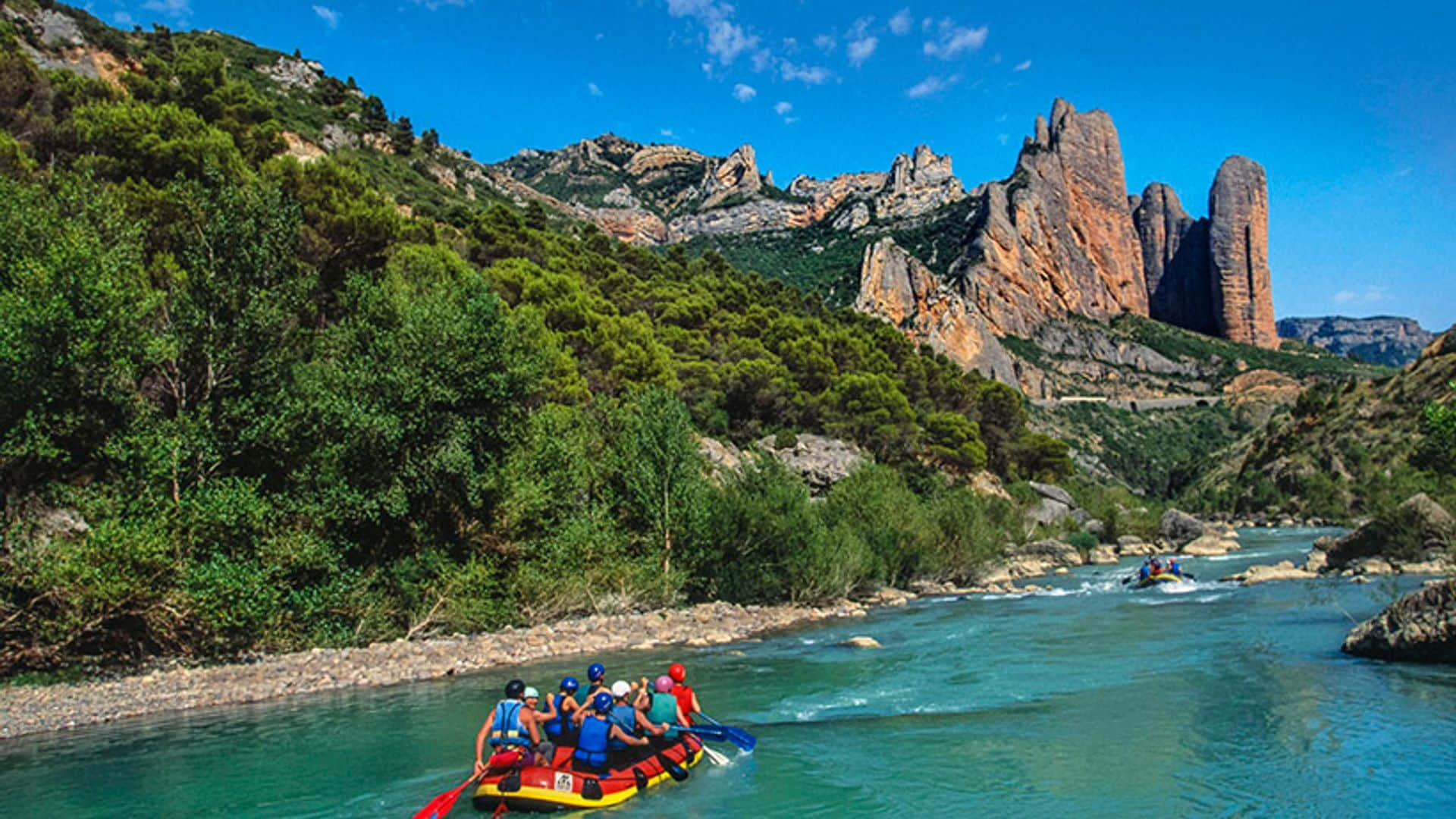 Cinco escapadas en coche para tus fines de semana de abril