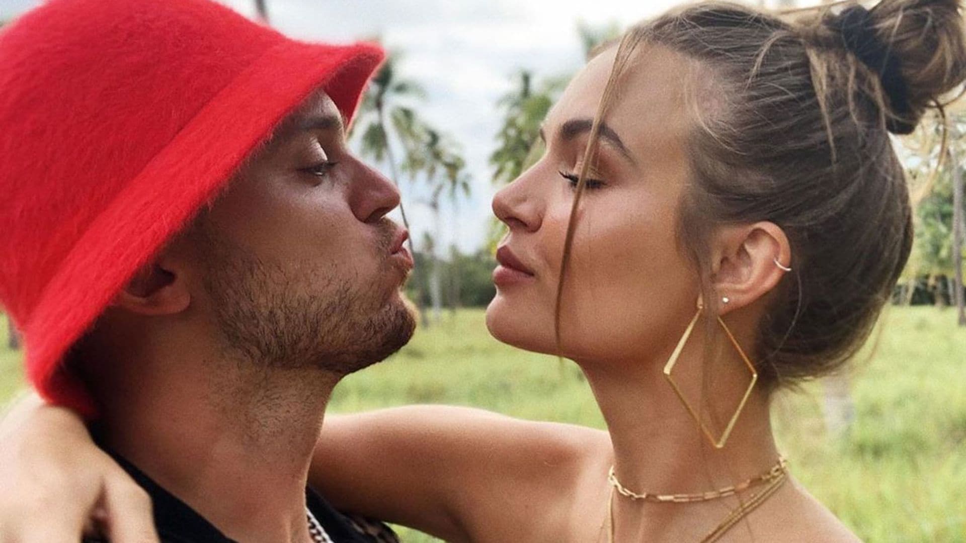 ¿Es definitivo? Josephine Skriver cancela su boda con el cantante Alexander DeLeon