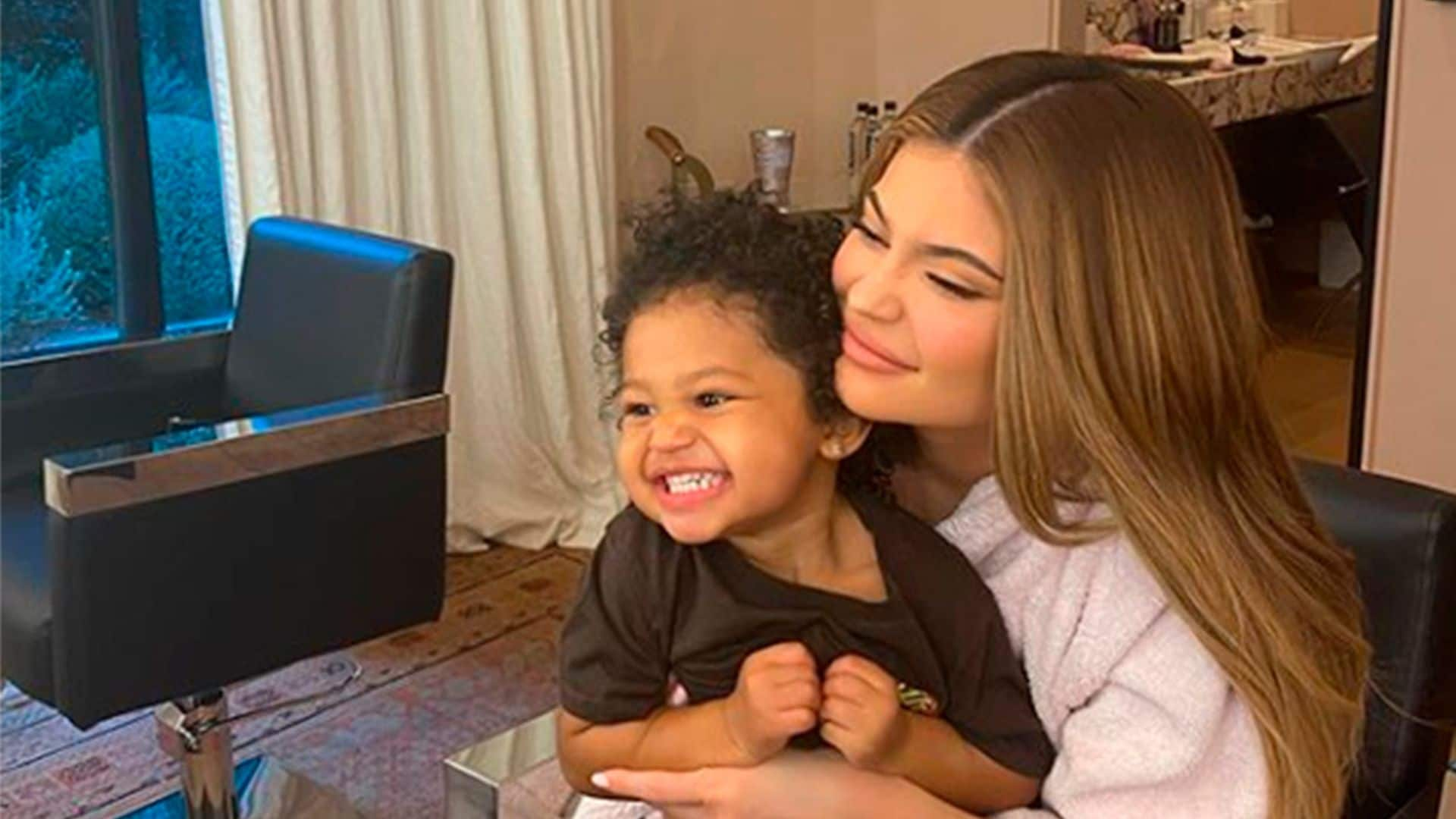 Kylie Jenner pone un complicado reto a su hija Stormi, ¿pasará la prueba?