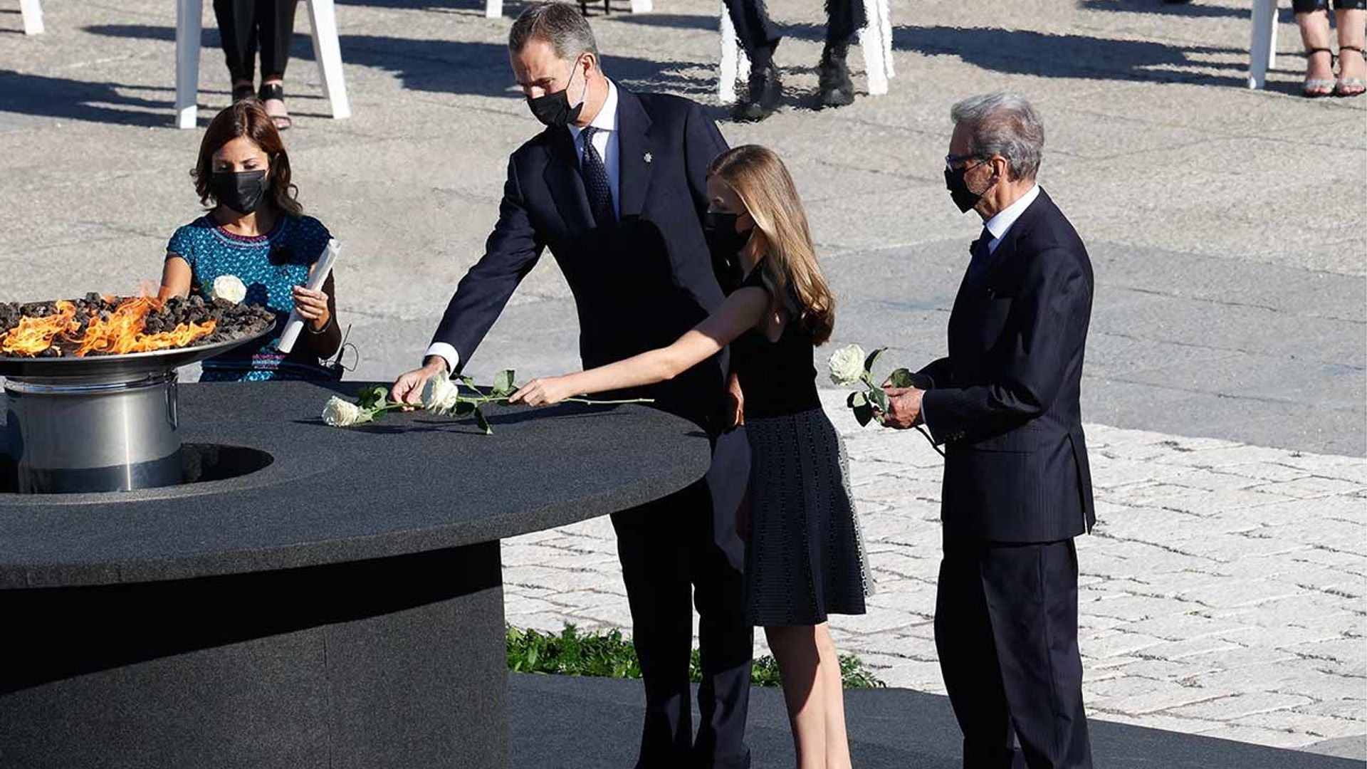 La complicidad del rey Felipe y la princesa Leonor durante el solemne acto oficial