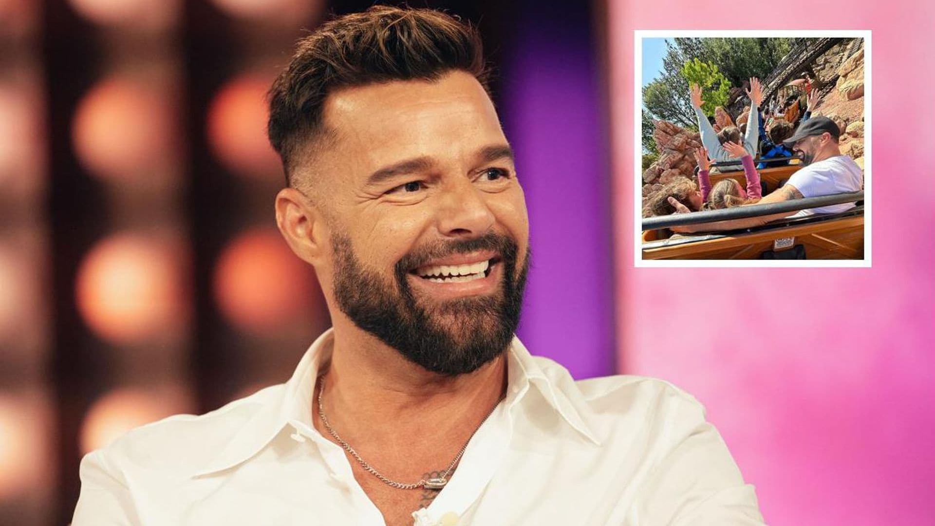 Ricky Martin y sus cuatro hijos disfrutan de un divertido día en el lugar más feliz del mundo