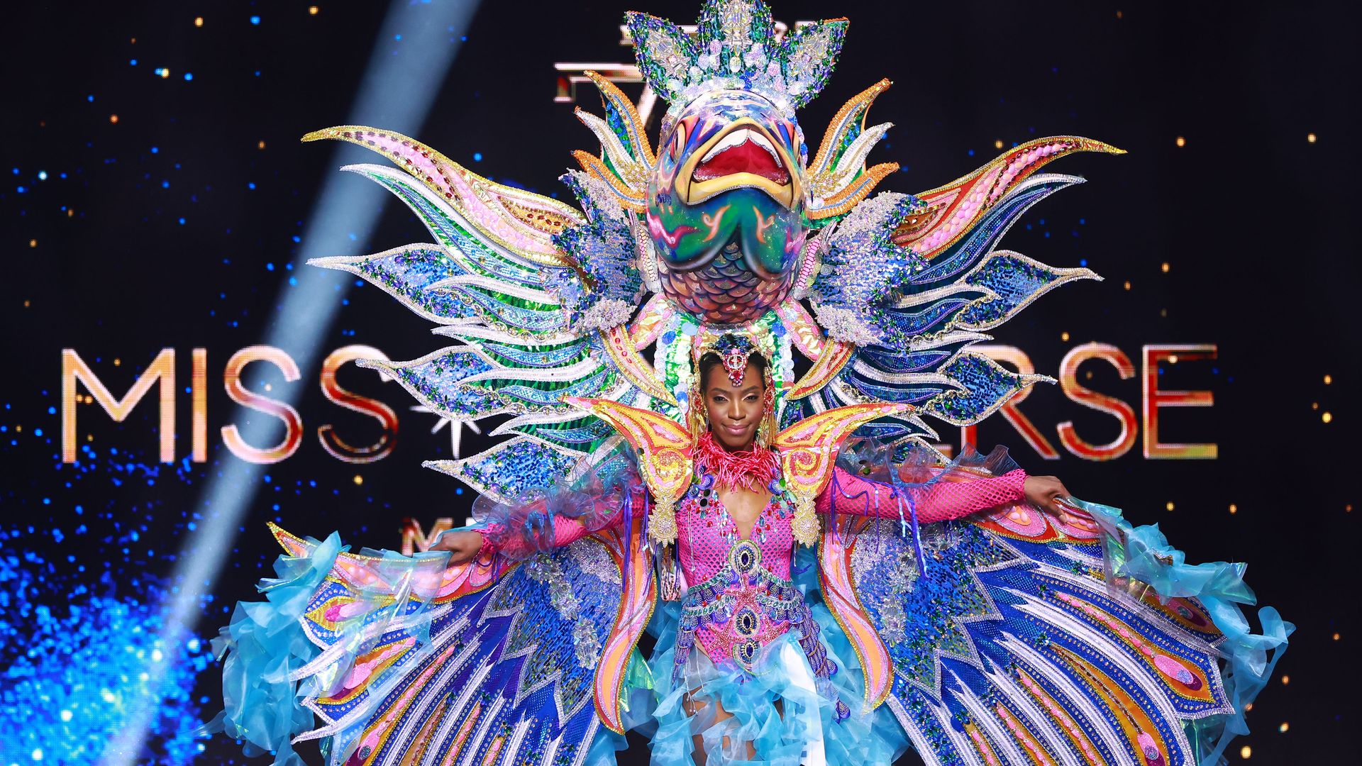 FOTOS: Los trajes típicos más espectaculares de Miss Universe 2024