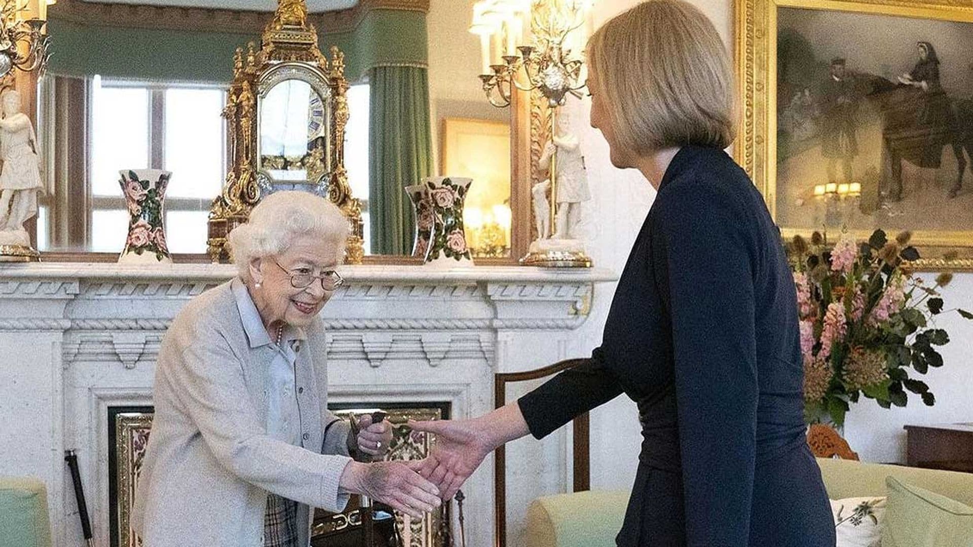 La reina Isabel II cambia el protocolo y recibe en Balmoral a la nueva Primera Ministra Liz Truss