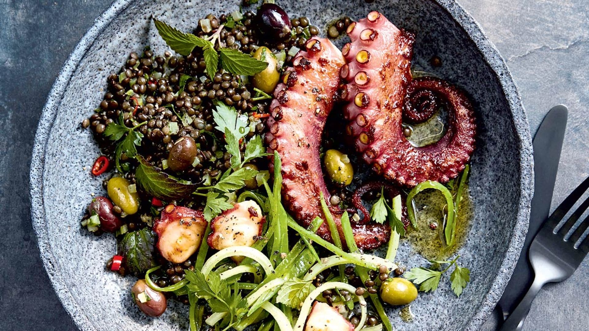 Pulpo a la plancha con lentejas pardinas