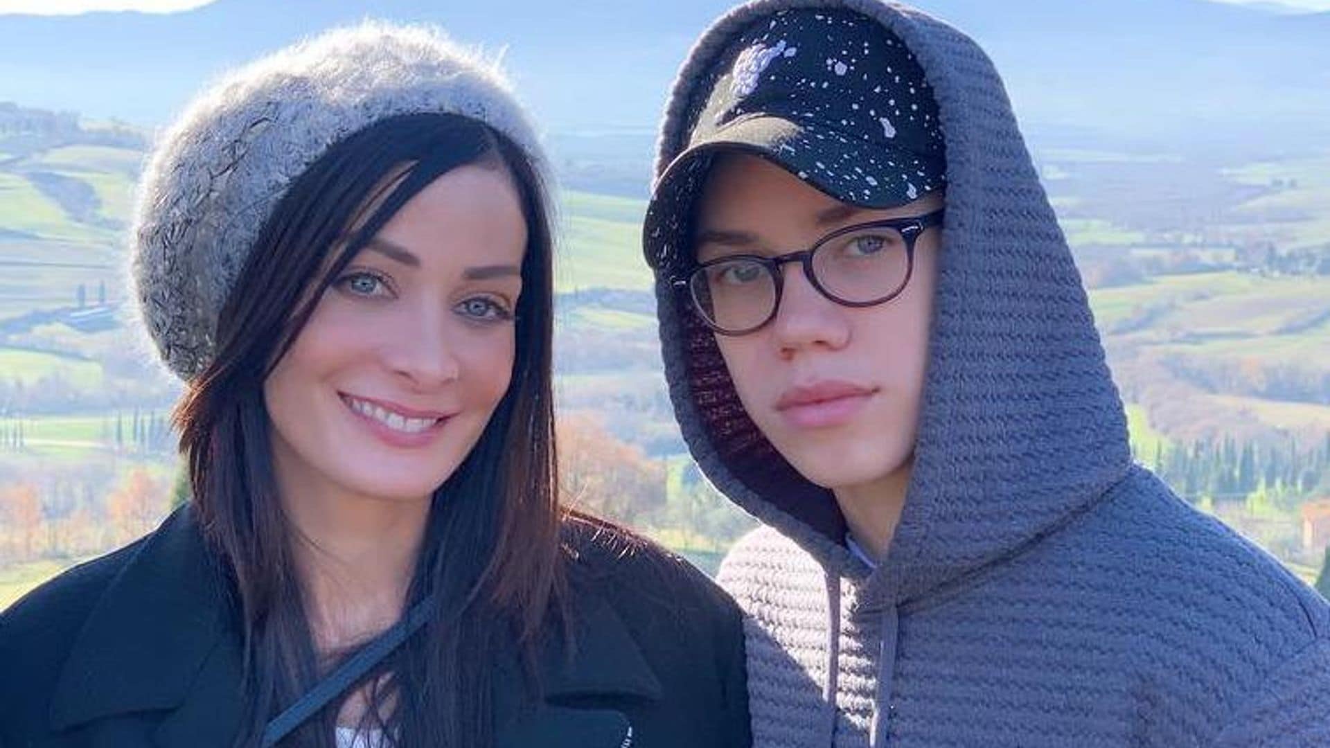 dayanara torres and marc anthony 39 s son ryan shows off incredible photography skills in new pic of mom