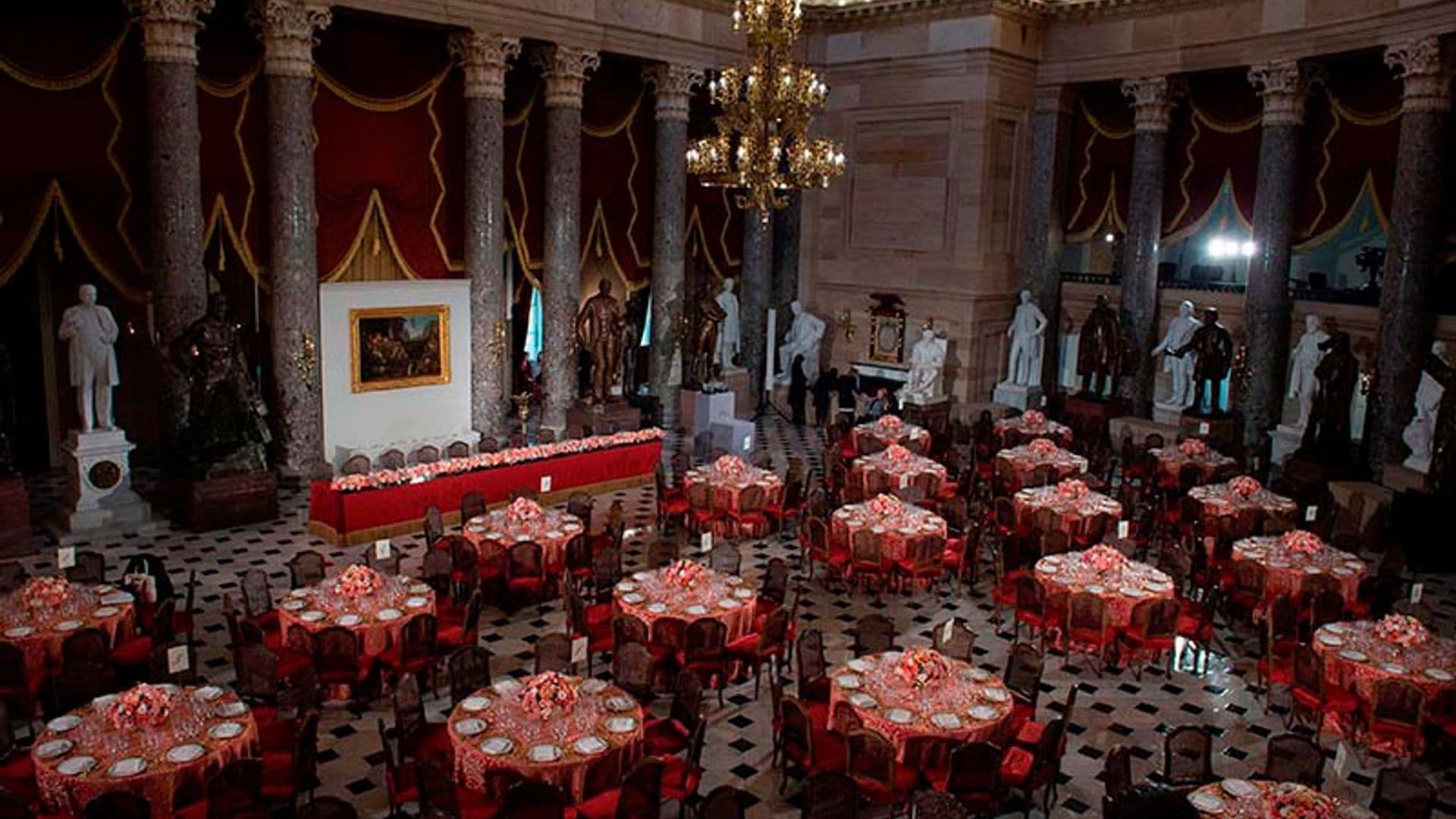 Todo a punto para la celebración del almuerzo tras la investidura, ¿quieres saber el menú?