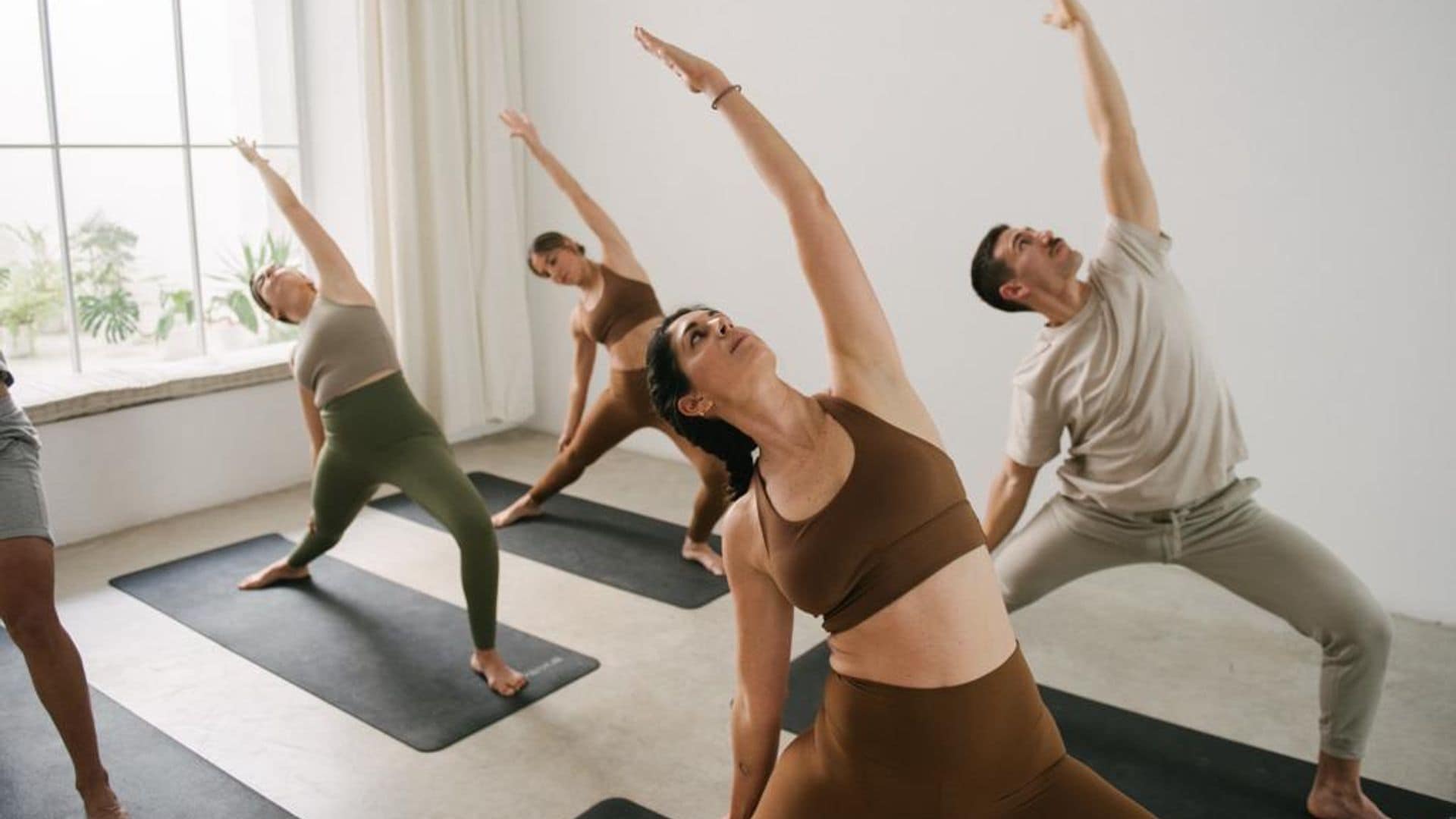 Clase de yoga Allianz Salud