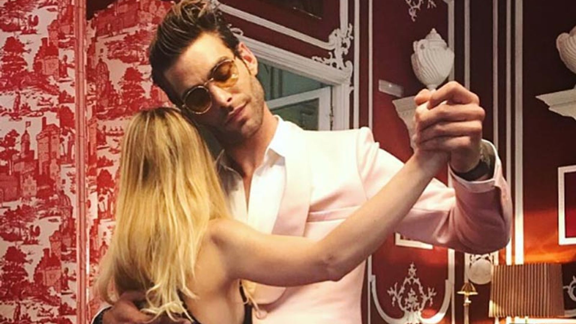 ¡Por fin! La primera imagen de la cita de Jon Kortajarena y 'La vecina rubia'