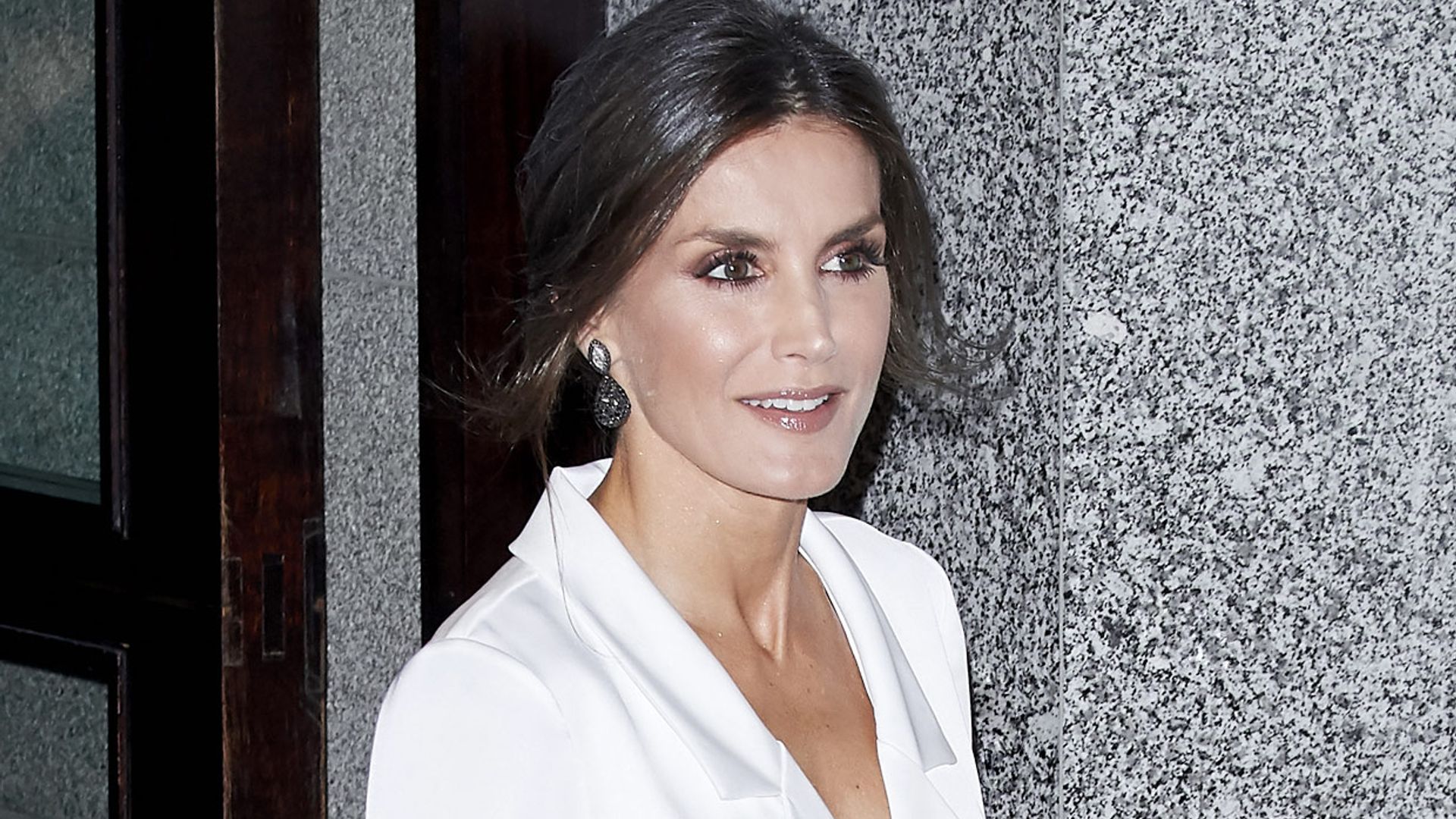 El lapsus de la reina Letizia con su último peinado