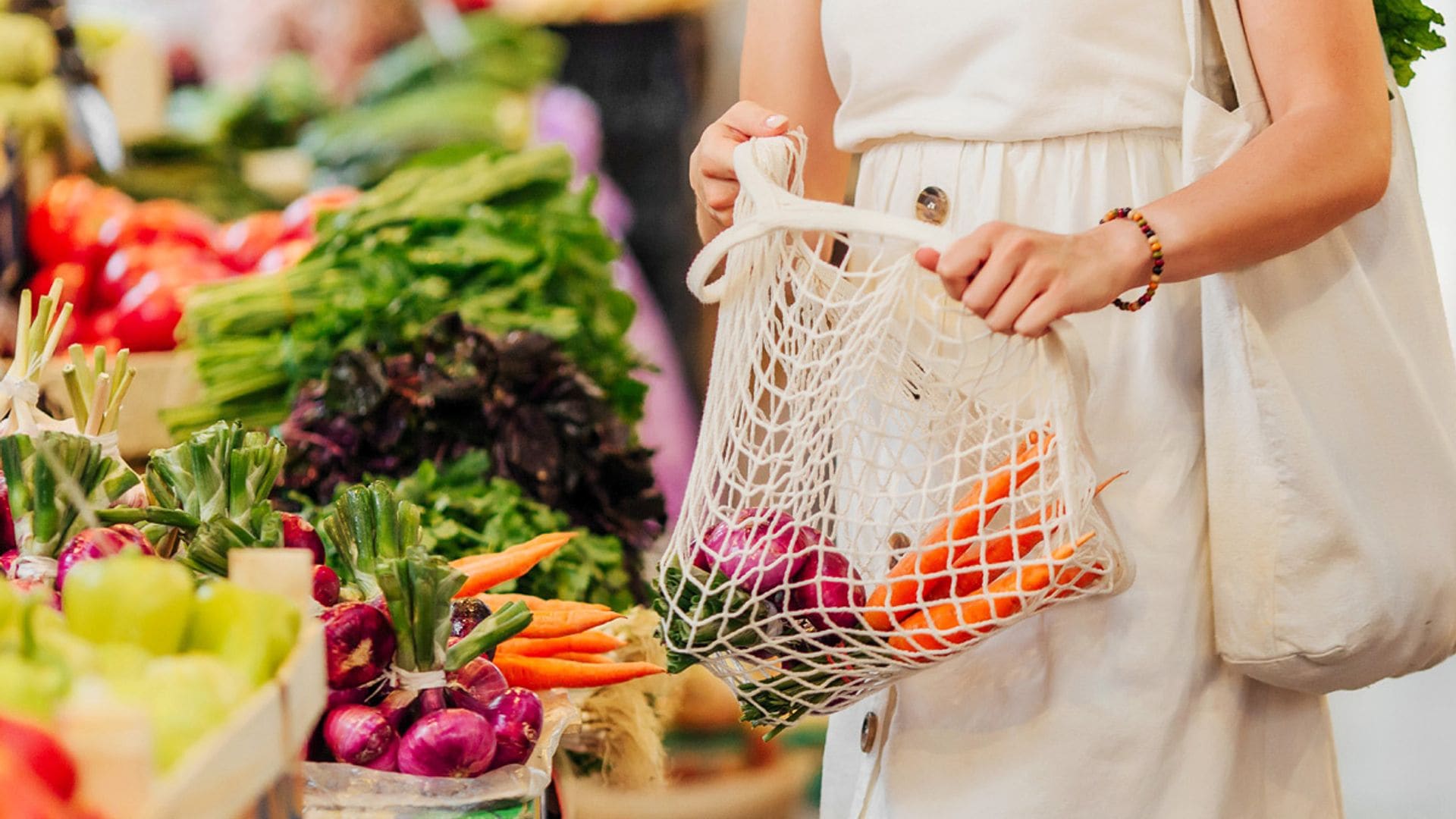 mercado fruta mujer