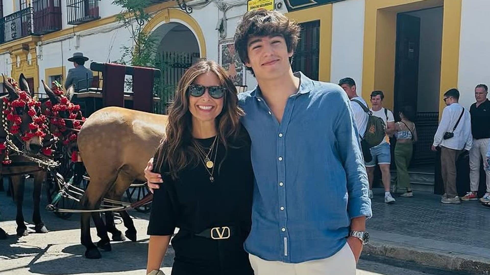 Pau del Val, el hijo mediano de Nuria Roca, un amante de los toros como su padre y su hermano Juan