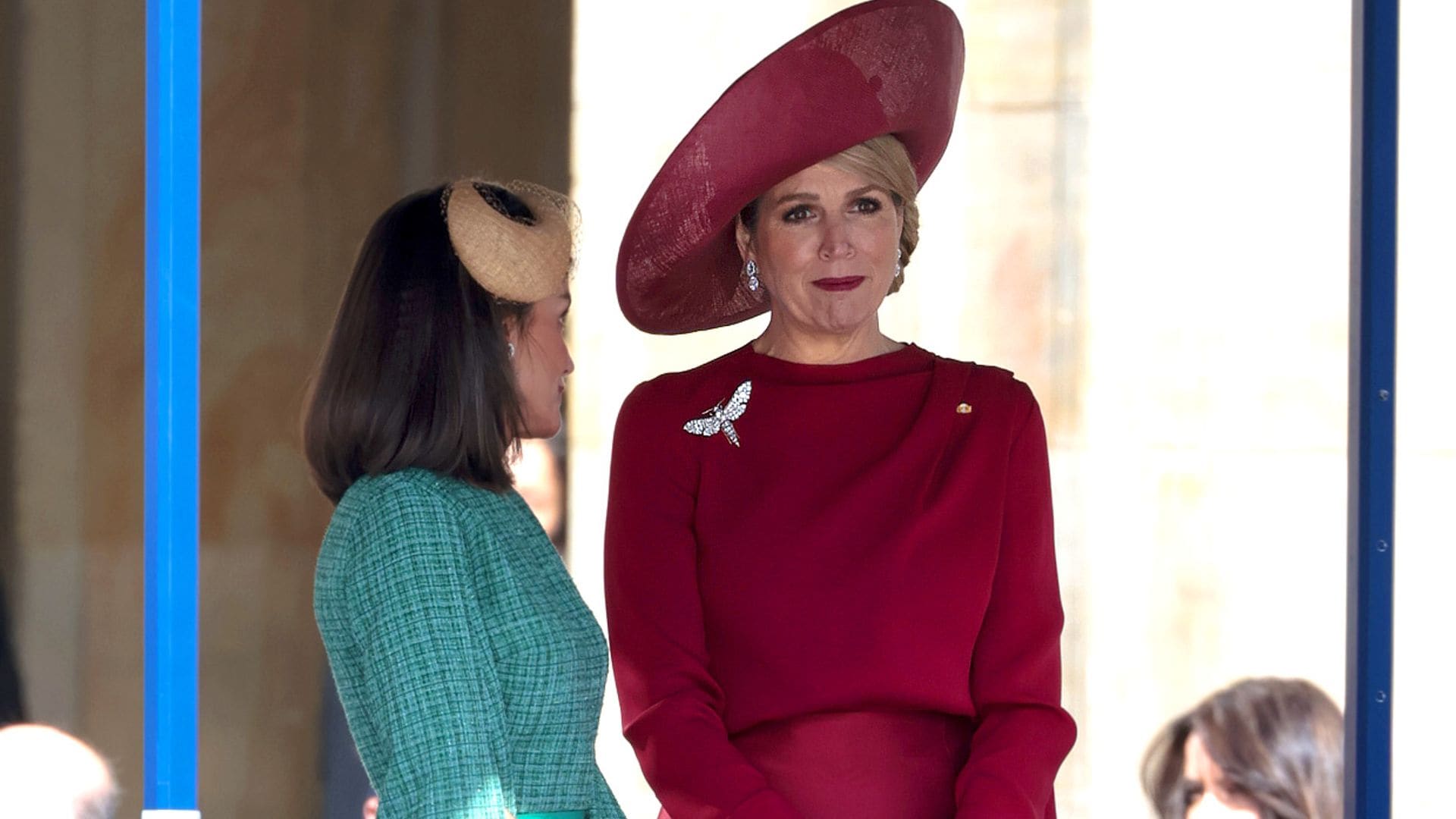 Máxima de Países Bajos se viste completamente de color rojo, un favorito de la reina Letizia