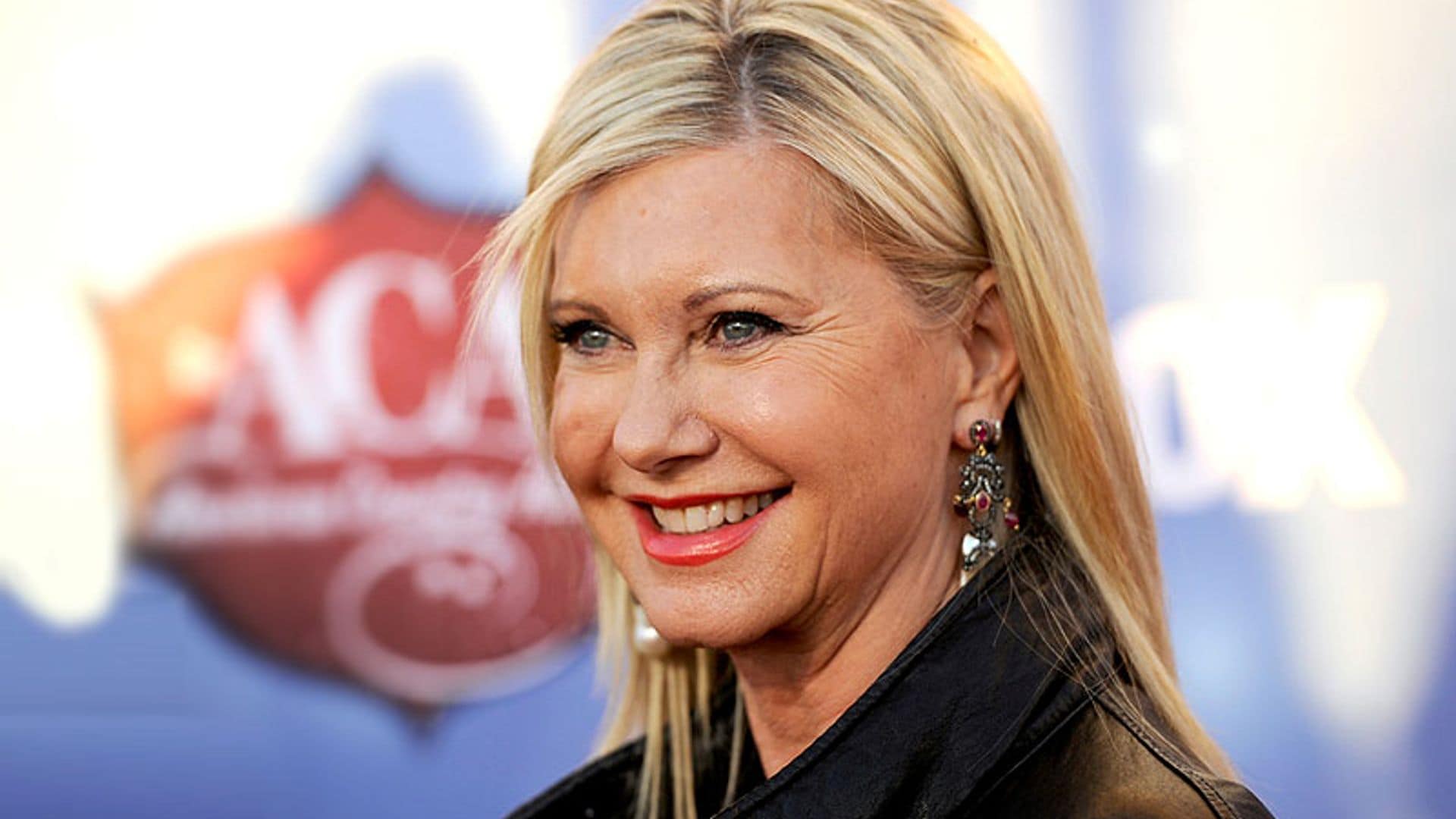 El representante de Olivia Newton John responde a las preocupantes informaciones sobre la salud de la actriz