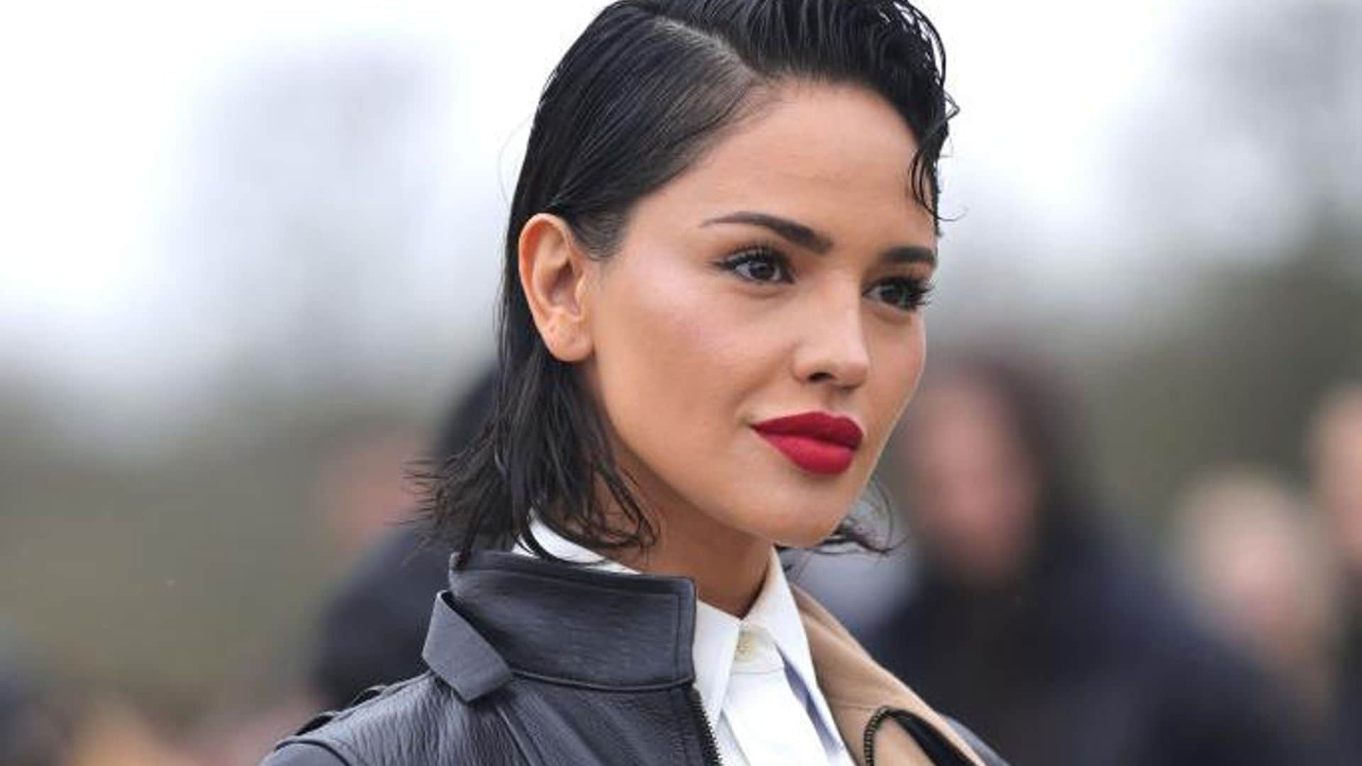 Eiza González enamora con su ‘look’ en la Semana de la Moda en París