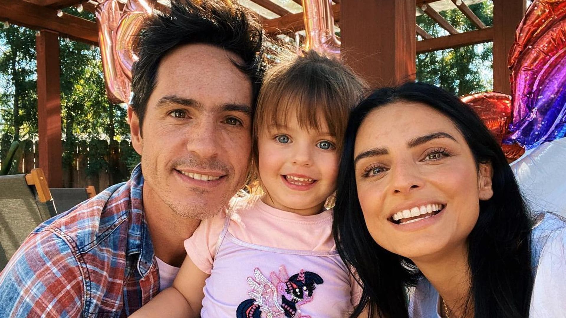 Aislinn Derbez revela cómo es la relación con su ex Mauricio Ochmann: ‘Nos queremos muchísimo’