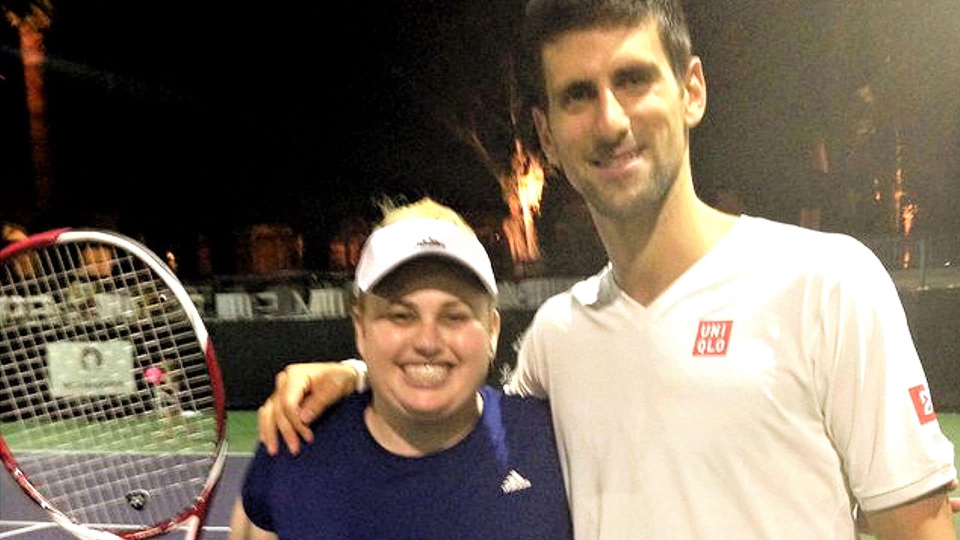 Rebel Wilson lanza un mensaje esperanzador y muy emotivo al compartir esta fotografía con Djokovic