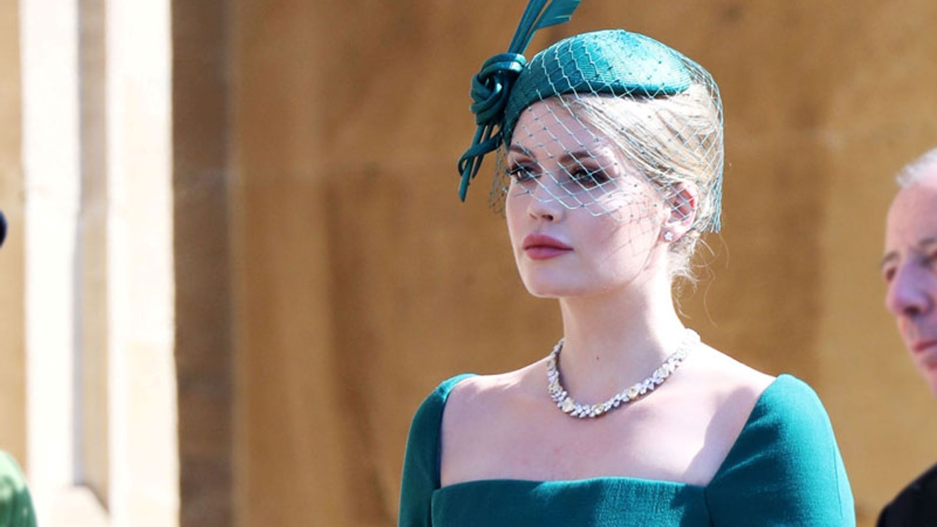 Lady Kitty Spencer, de triunfar en la boda de Harry y Meghan a modelo imprescindible para D&G