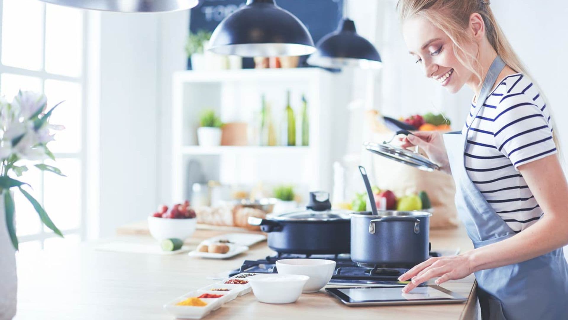 Cómo combinar y cocinar los alimentos para evitar los gases y el vientre hinchado