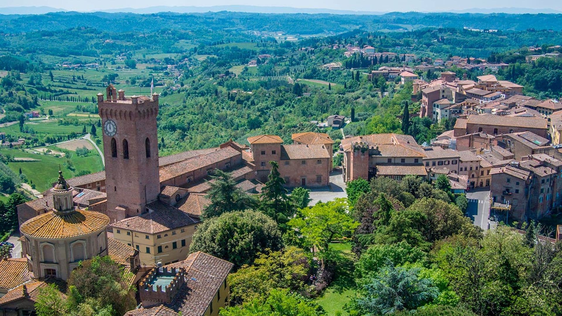 Pisa más allá de su torre inclinada, un trocito de la Toscana