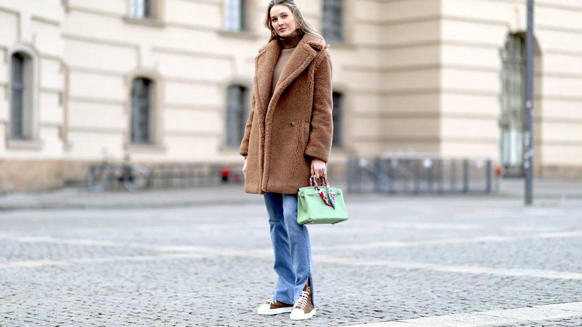 Los looks más cómodos con zapatillas para llevar los siete días de la semana