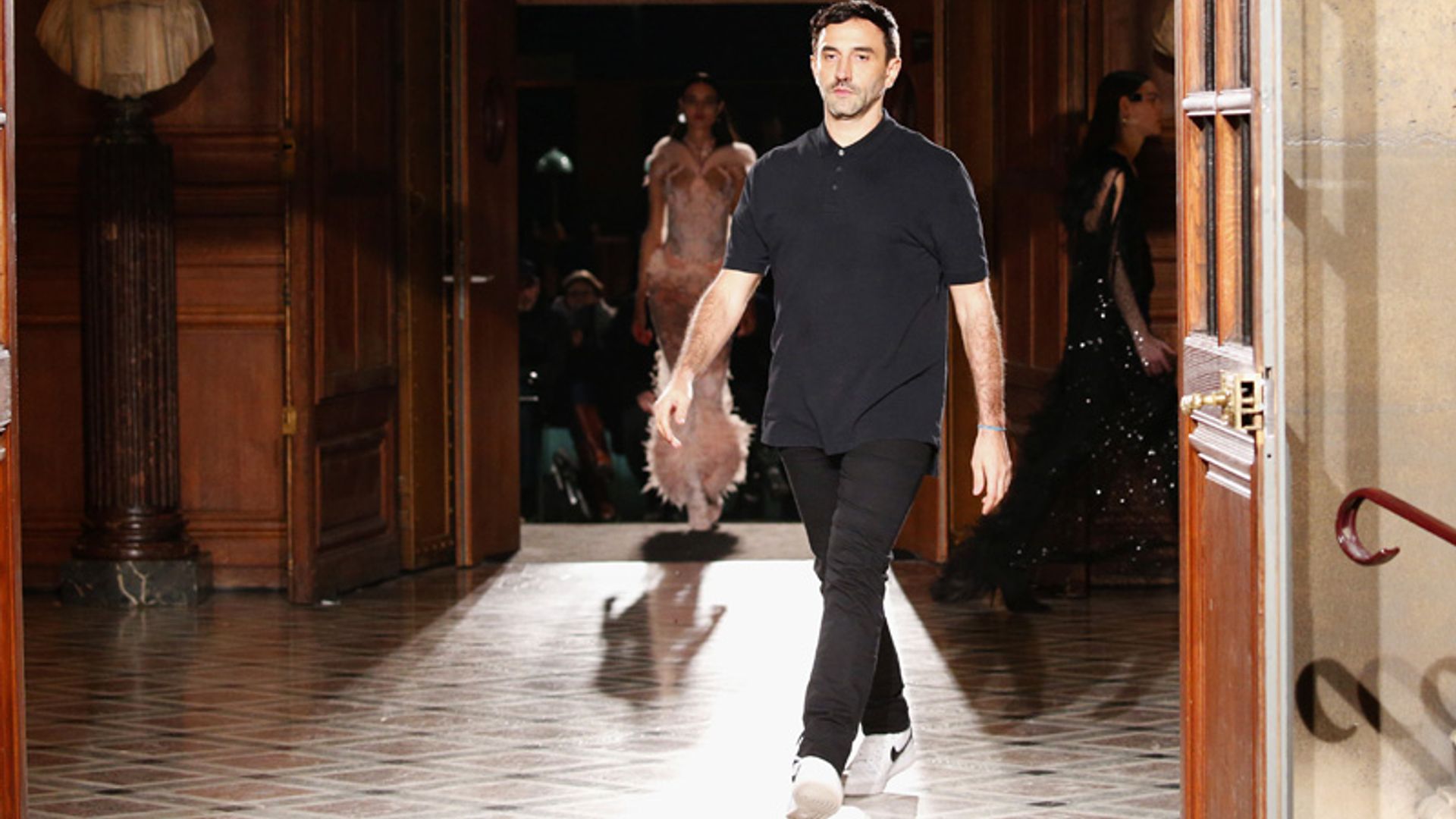 Riccardo Tisci dice adiós a Givenchy: 12 años de éxitos que llegan a su fin