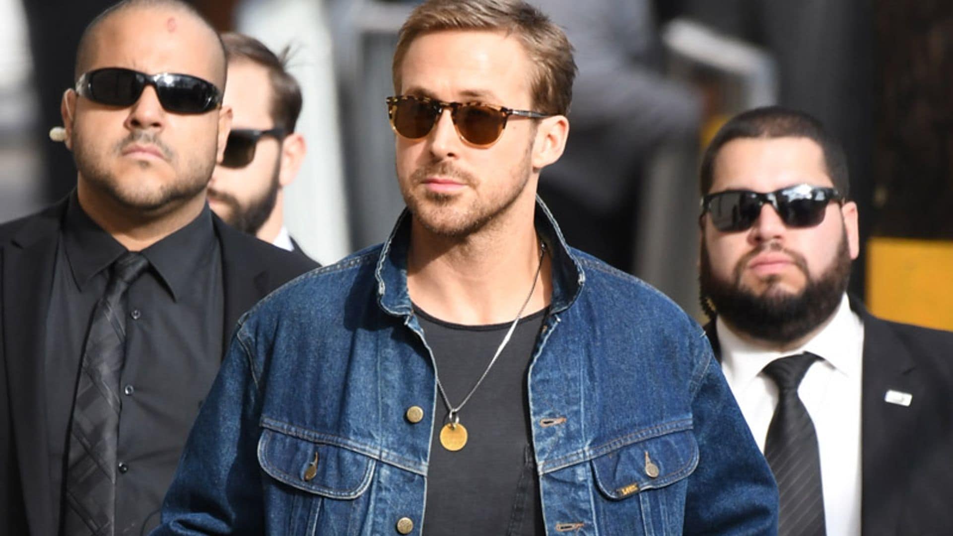 Ryan Gosling y otras 'celebs' te convencerán de llevar un collar (¡o más!)