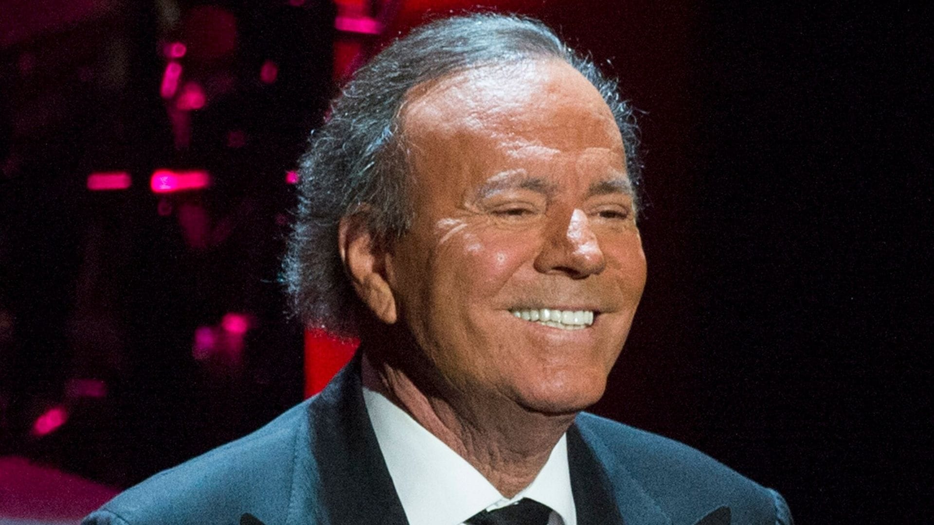 Julio Iglesias celebra su cumpleaños 78 con emotivo mensaje: ‘¡Qué privilegio estar vivo!’