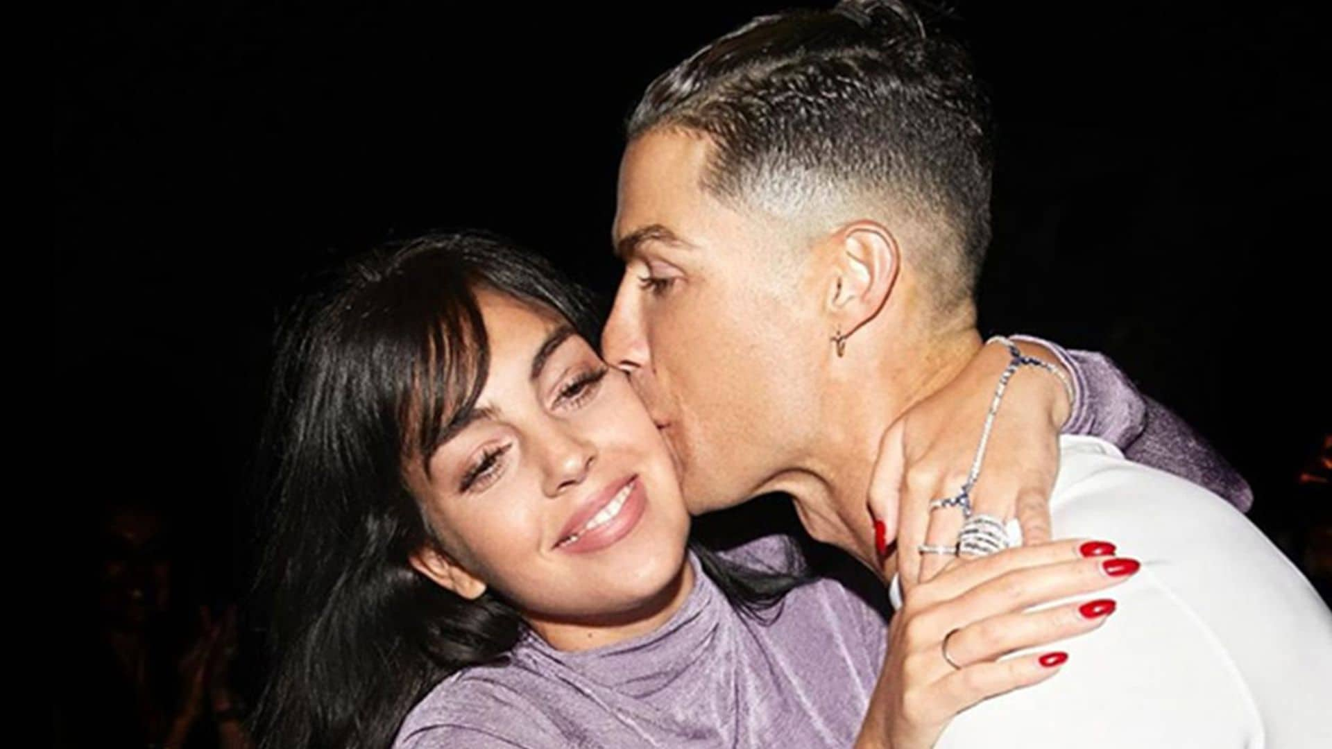 Cristiano Ronaldo y Georgina Rodríguez, la imagen de la felicidad en su hogar de Turín