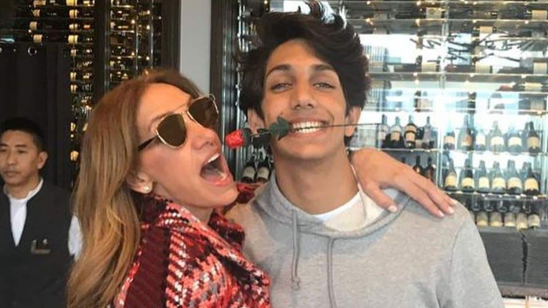 Lili Estefan sorprende a su hijo, Lorenzo, con un festejo por sus 25 años