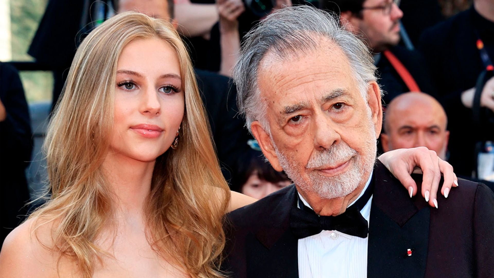 La hija de Sofia Coppola, de 17 años, acompaña a su abuelo en Cannes