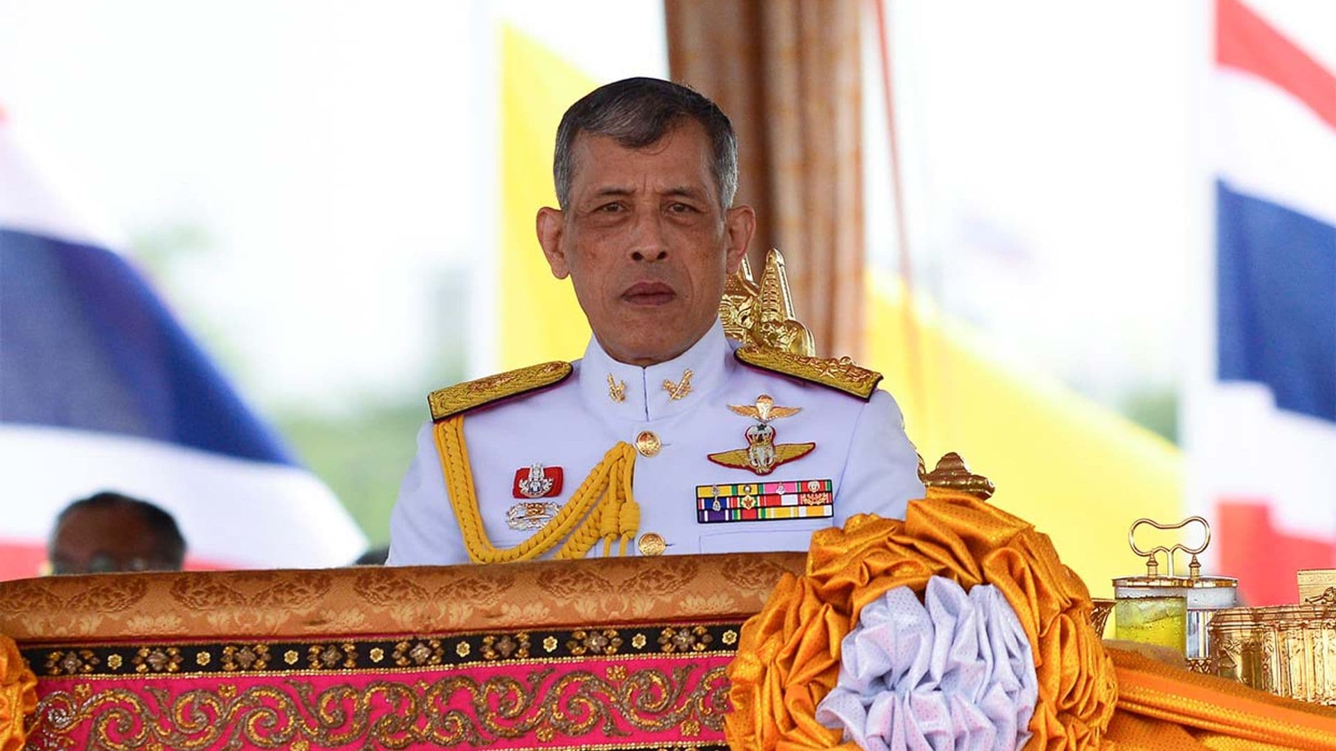 Tras la polémica, el rey de Tailandia abandona Alemania y regresa a su país