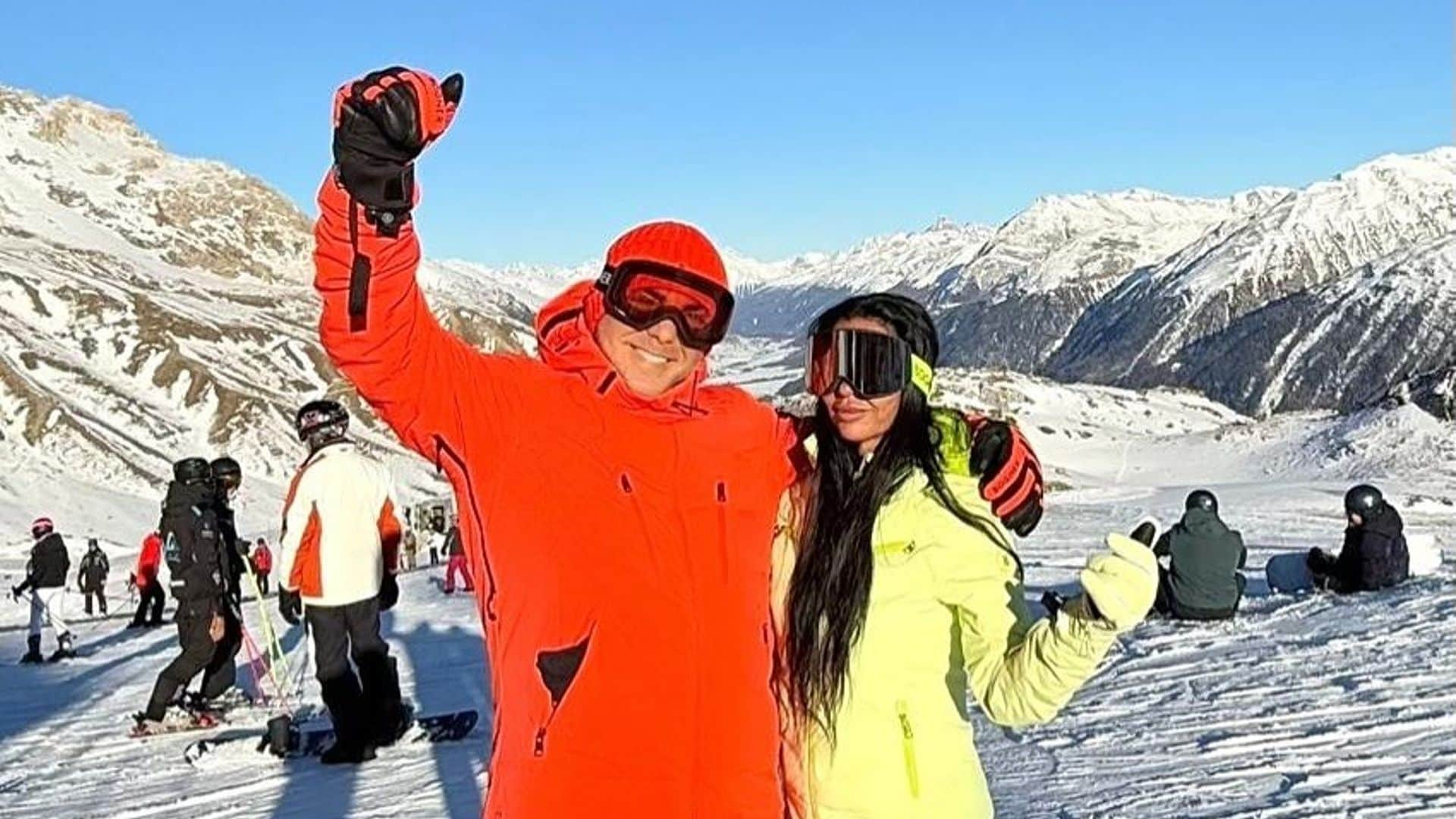 ¡Amor bajo cero! Cristian Castro y su novia disfrutan de unas vacaciones en la nieve