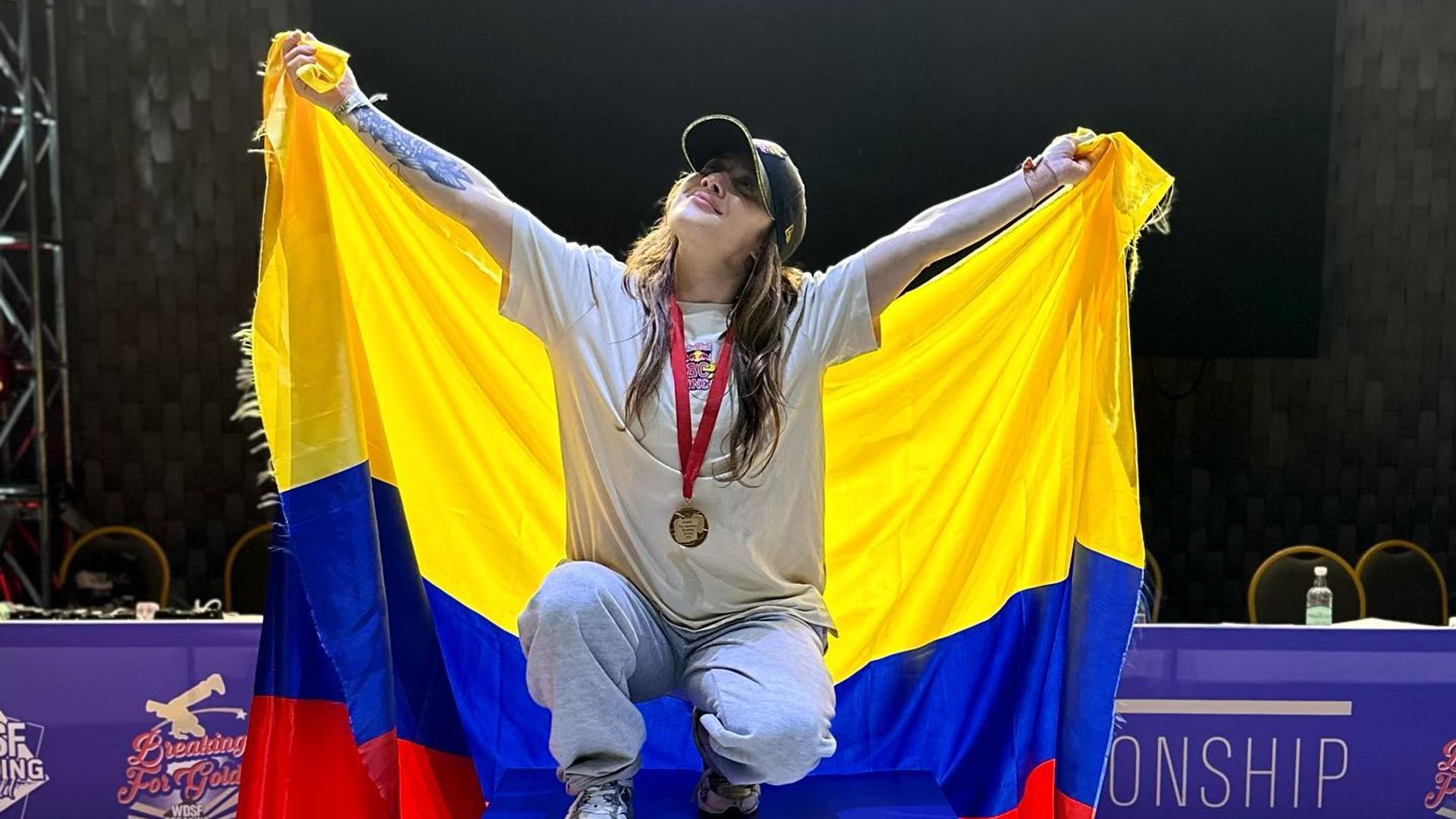 B-Girl Luma, la colombiana que busca triunfar bailando break dance en ...