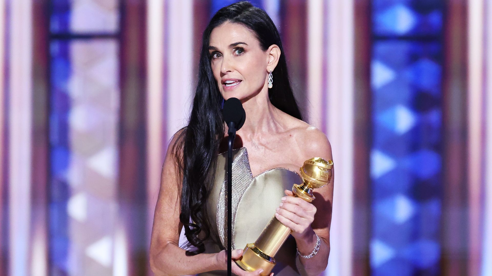 Demi Moore: A los 62 años, un Globo de Oro y una lección de vida