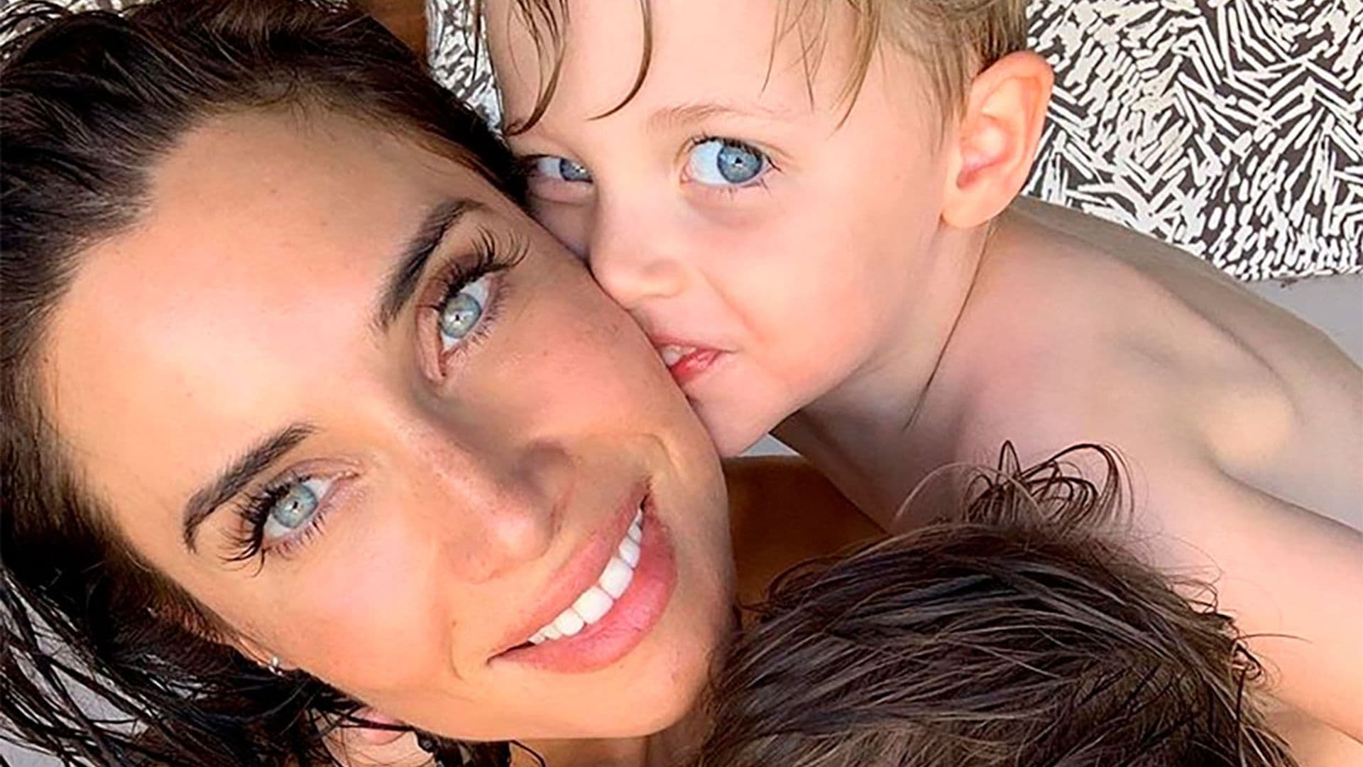 Pilar Rubio disfruta con sus grandes amores de la mejor 'pool party'