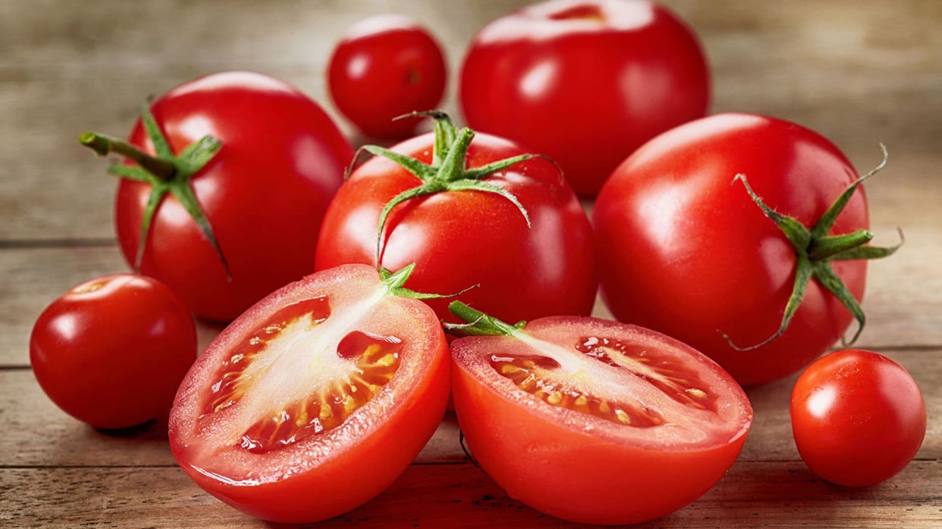 Las saludables razones por las que el tomate debería ser indispensable en tu dieta