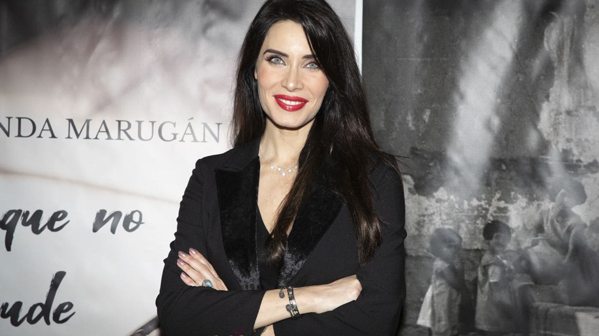 Pilar Rubio, una premamá roquera con leggins de cuero y sus botas asequibles preferidas