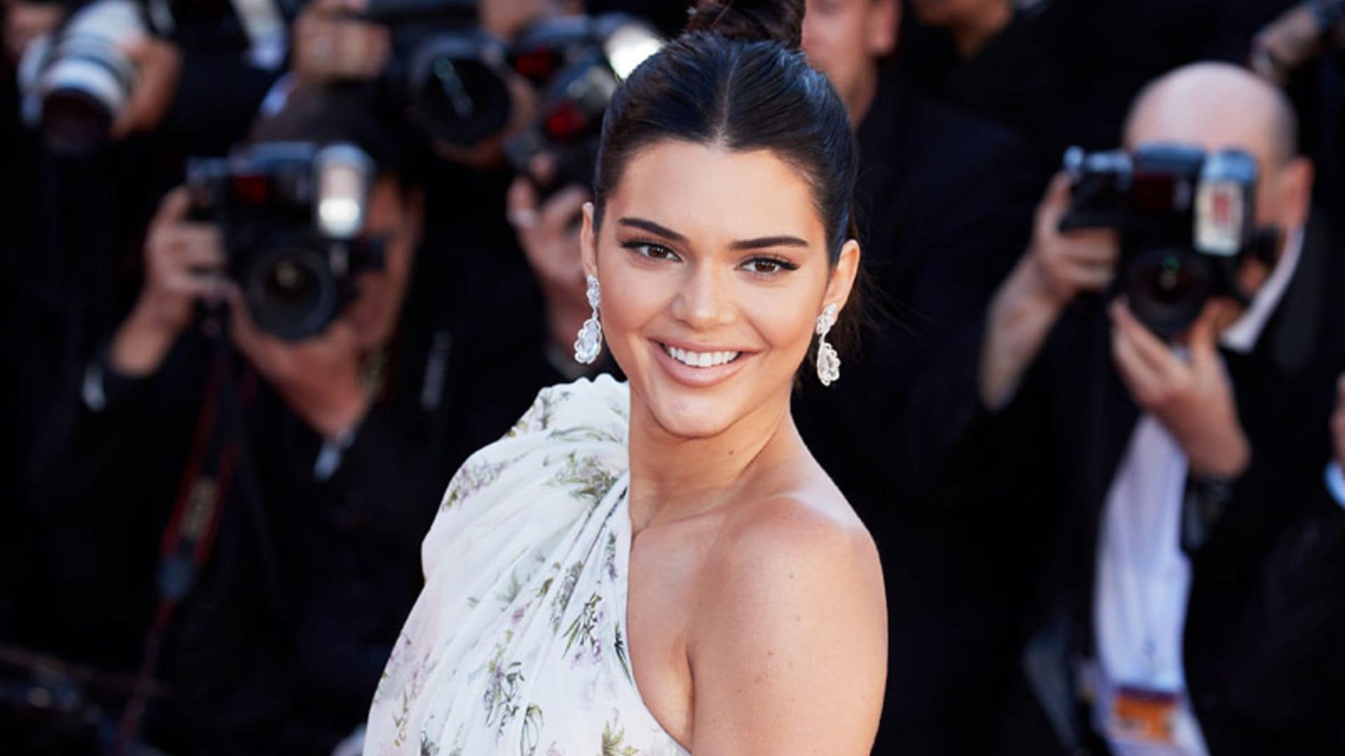 Kendall Jenner o cómo casarte con pantalones en 2018