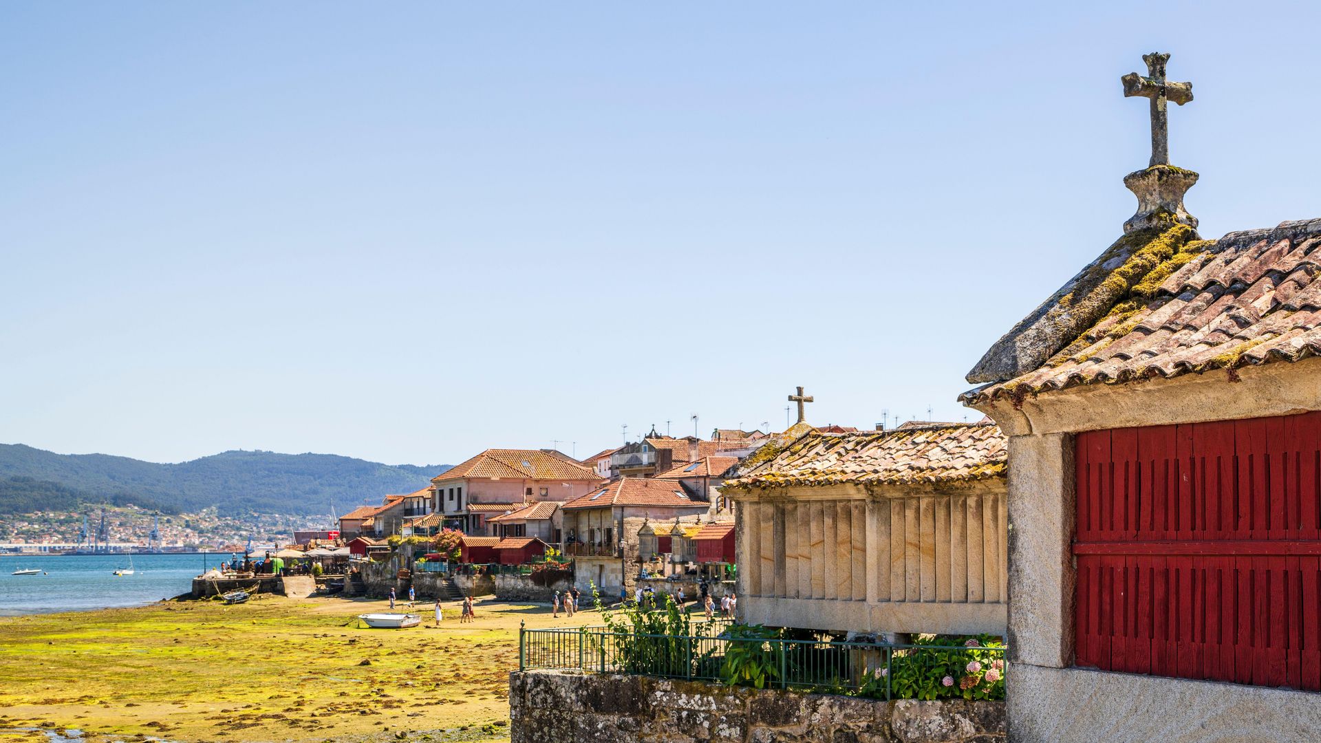 Pueblos de Galicia donde el marisco sabe mejor, en Navidad o cualquier época