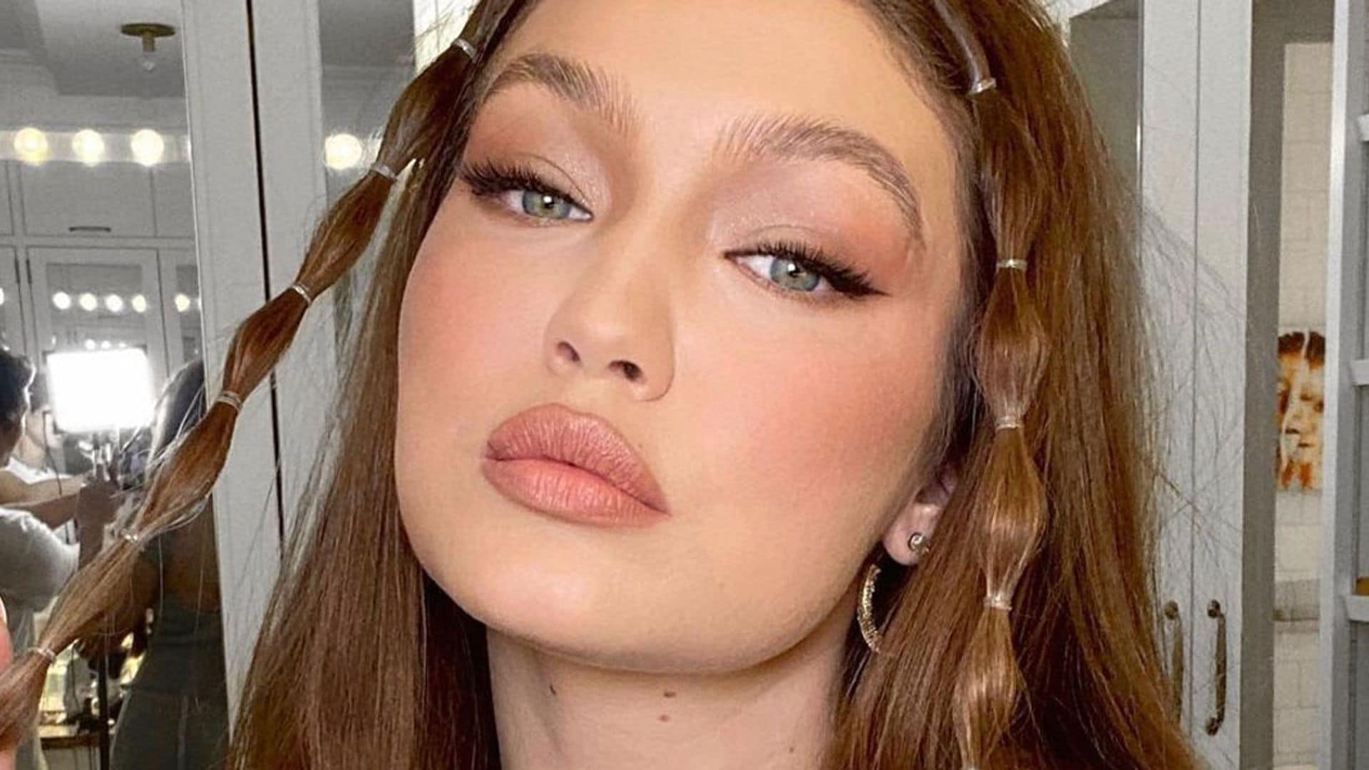 Gigi Hadid reinventa el peinado fácil que enamoró a María Pombo y Ester Expósito