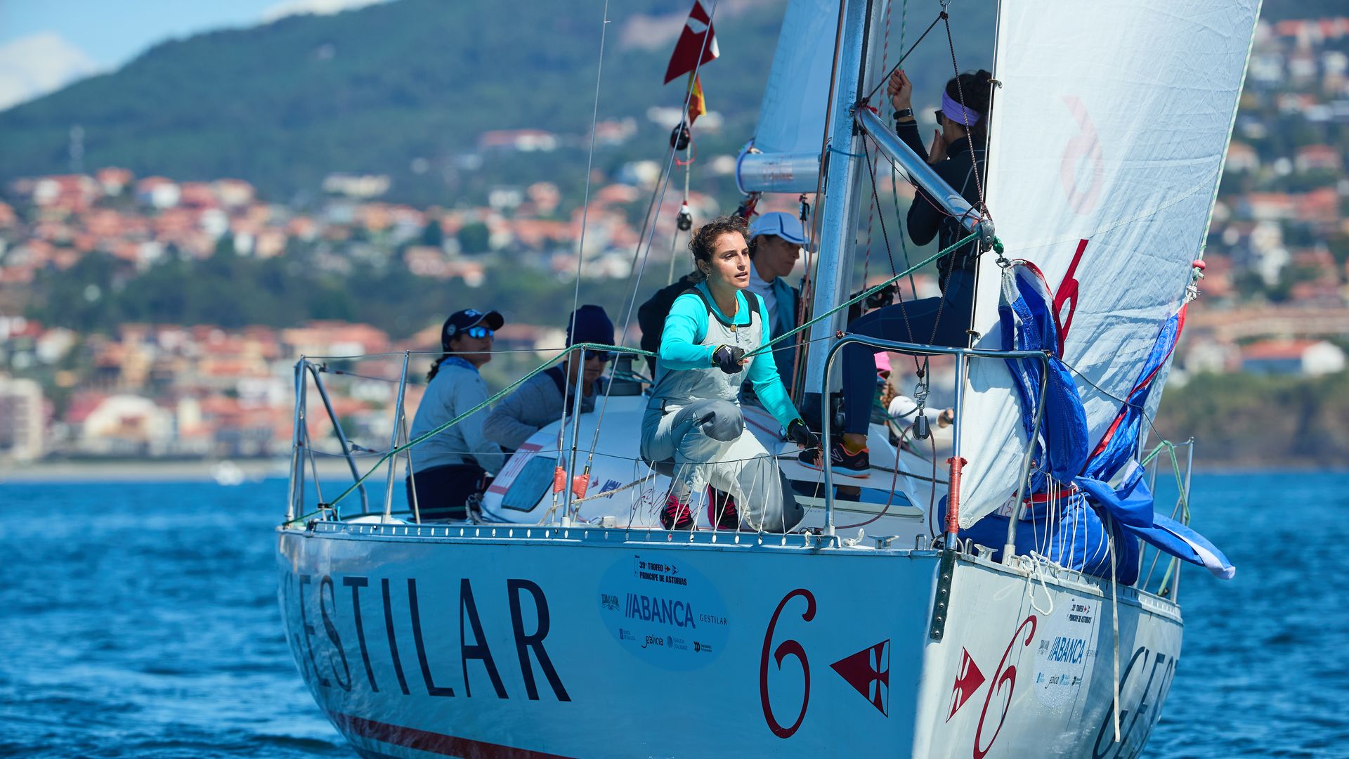 Los líderes toman posiciones en la recta final del Trofeo Príncipe de Asturias