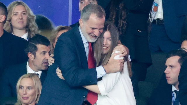 El rey Felipe y la infanta Sofía en la final de la Eurocopa en Berlín el 14 de julio de 2024