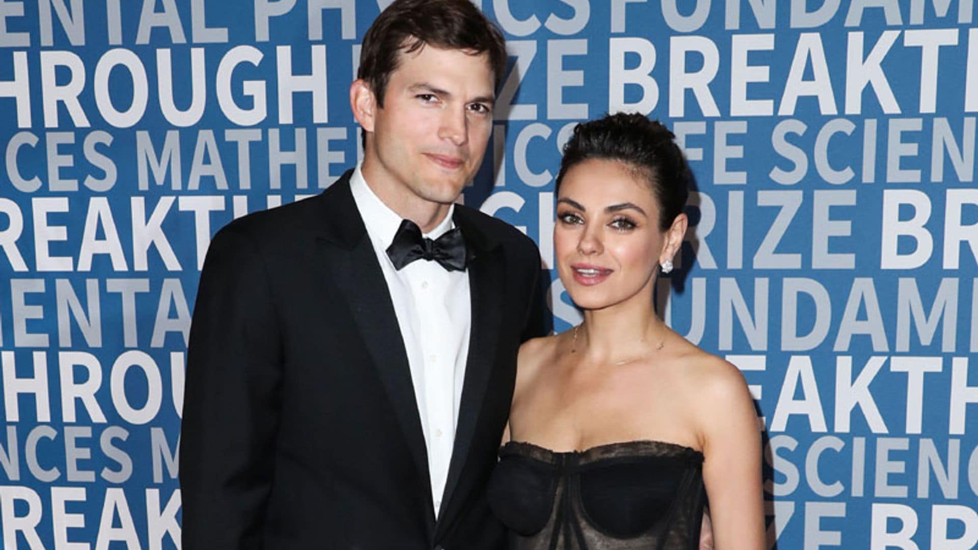 Han tenido que pasar cinco años para que Ashton Kutcher y Mila Kunis posen juntos como pareja