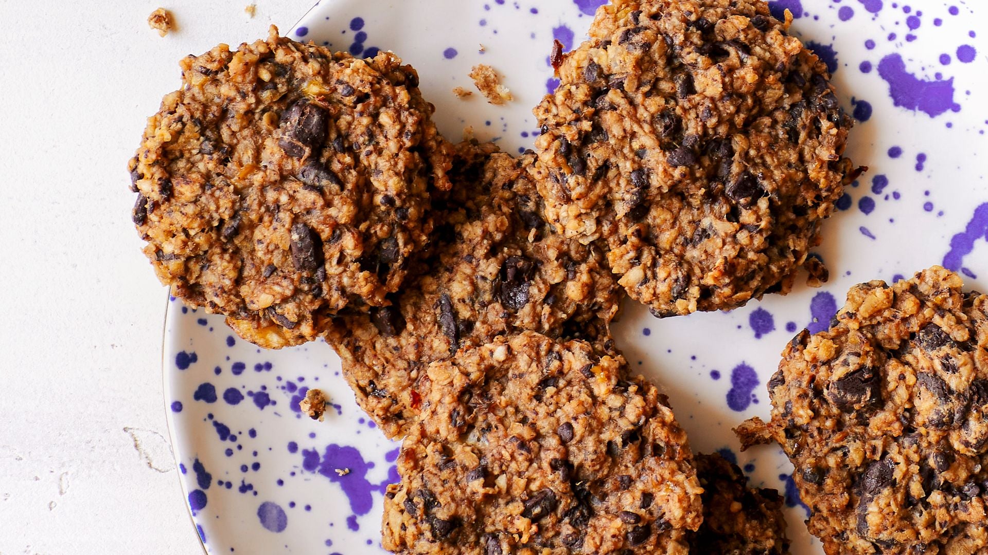 Galletas de avena, cacahuete, choco y plátano