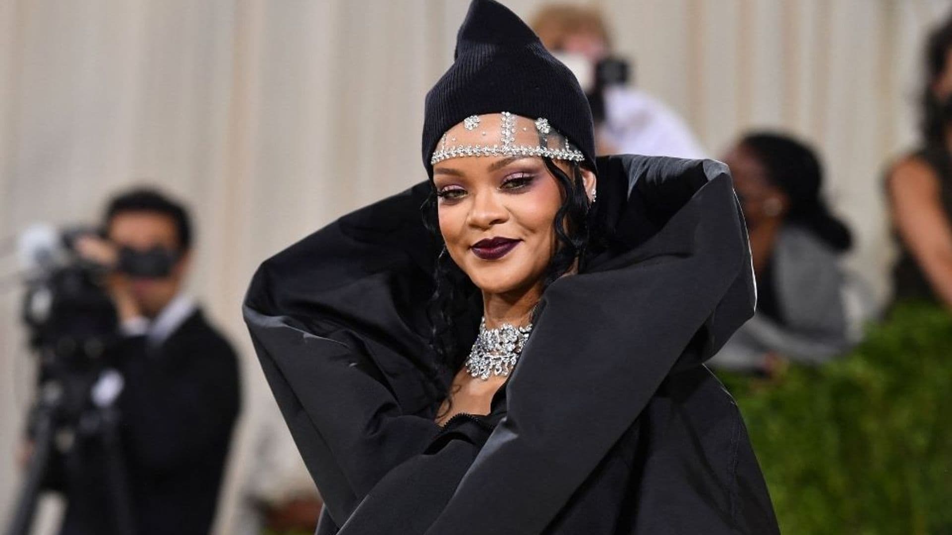 ¿Será niño o niña el bebé de Rihanna? La pista podría estar en su look de embarazada