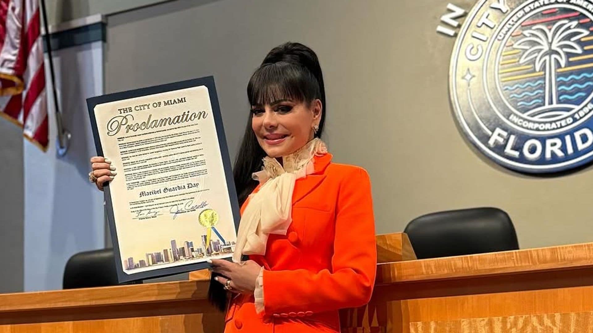 Honran a Maribel Guardia en Miami y proclaman un día en su nombre