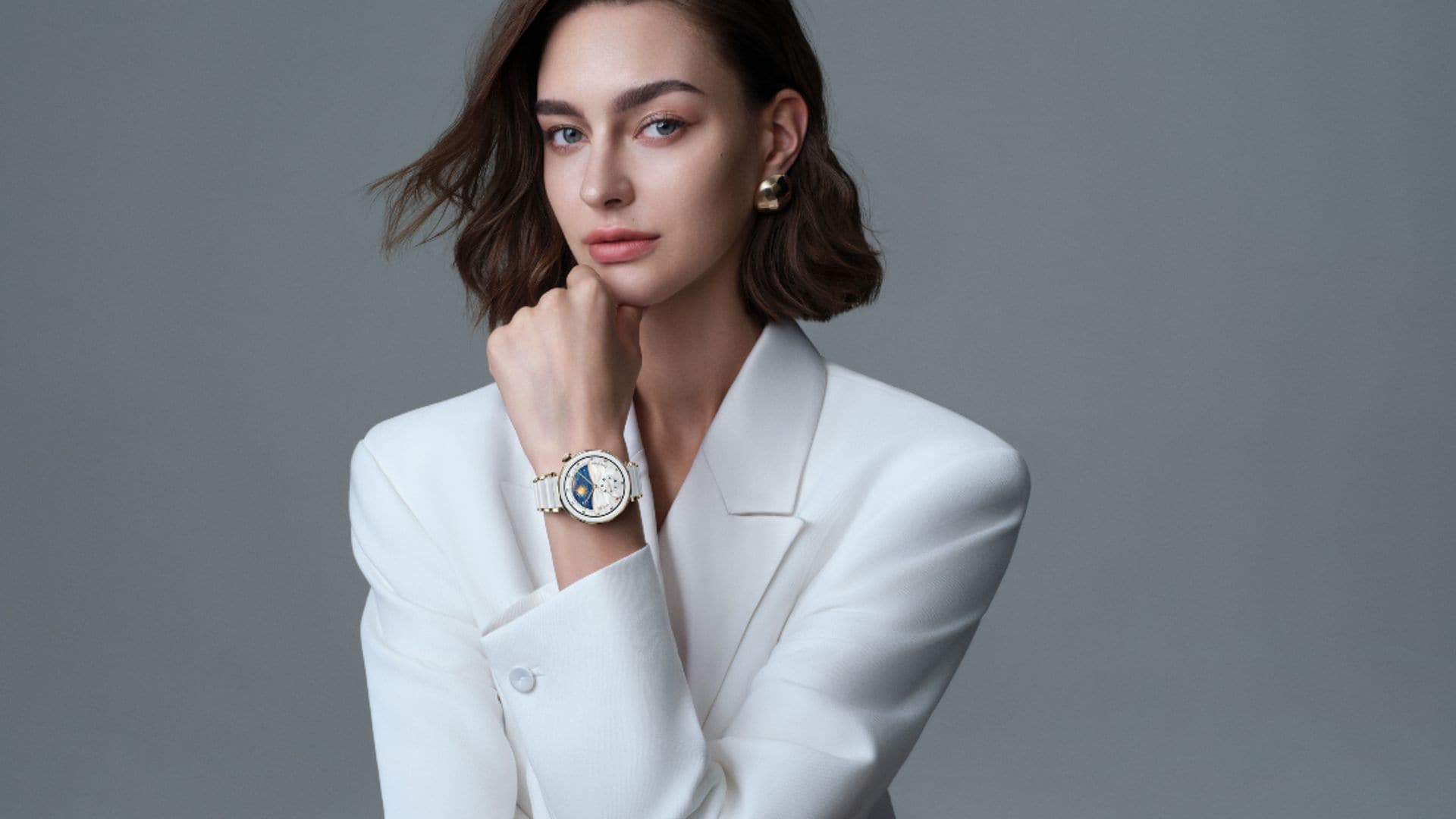 El ‘smartwatch’ que necesitas para combinar con todos tus looks (y llevar una vida saludable)