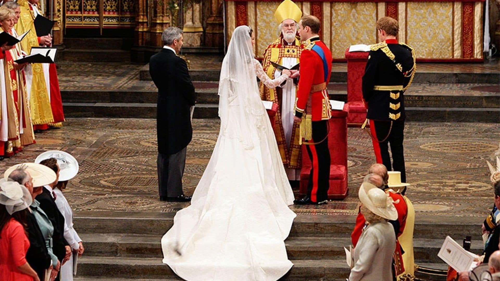 Qué dijo Harry a William al ver a Kate caminando hacia el altar